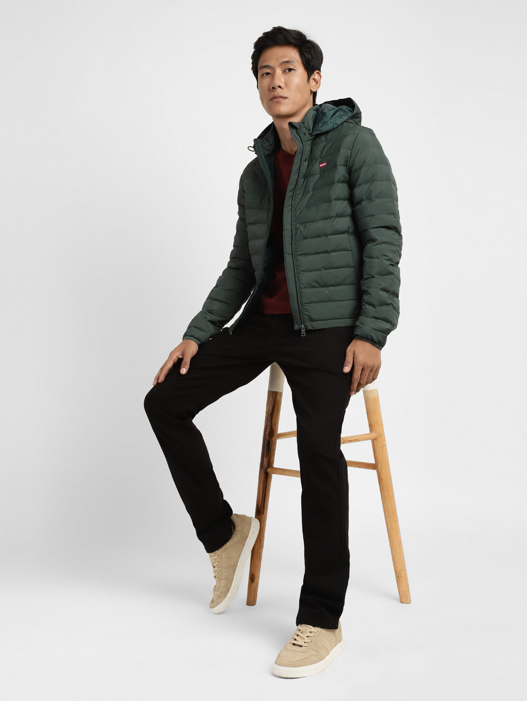 Levi's hooded best sale puffer jacket