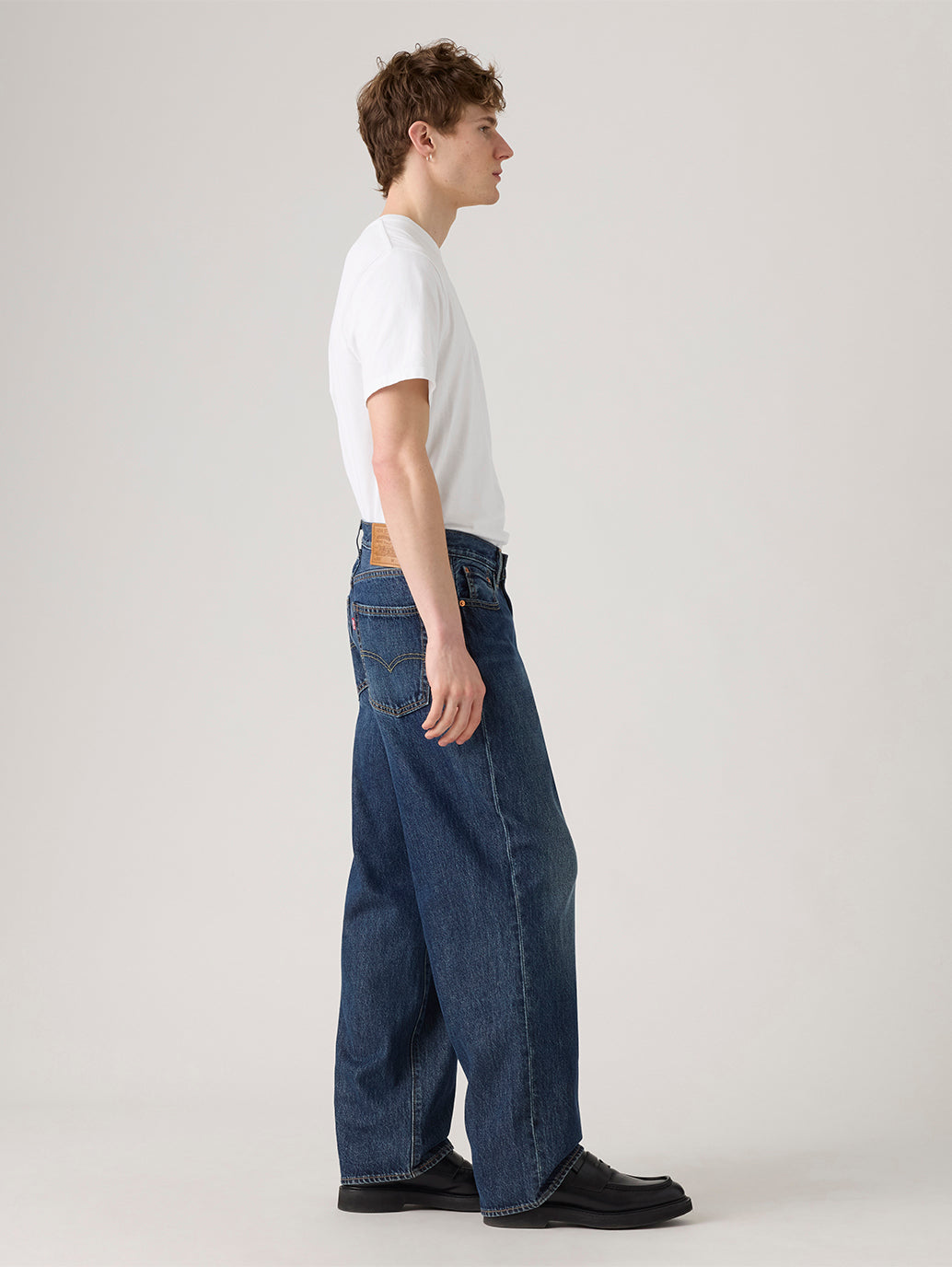 Men's 578 Dark Indigo Loose Fit Mid Rise Jeans - Side View