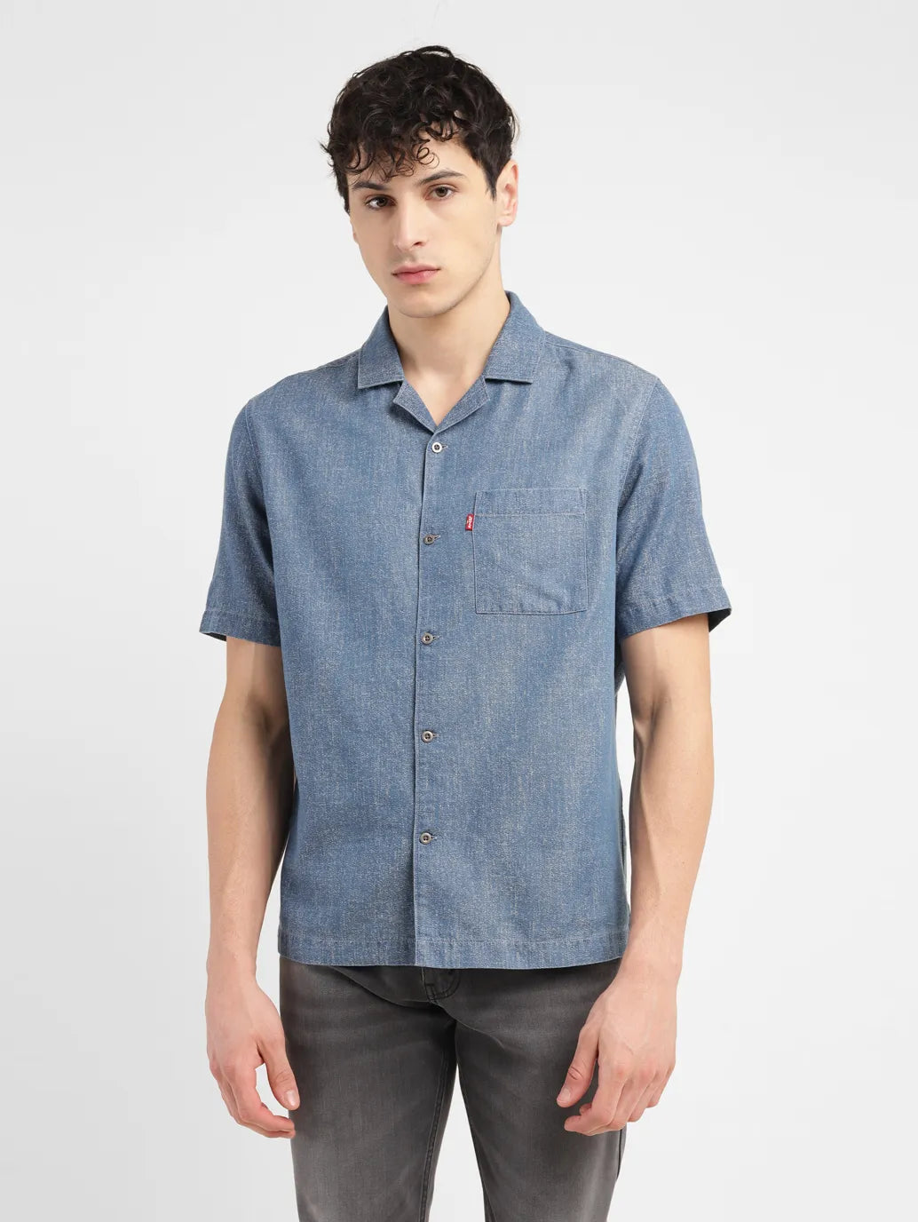 Men's Solid Relaxed Fit Shirt