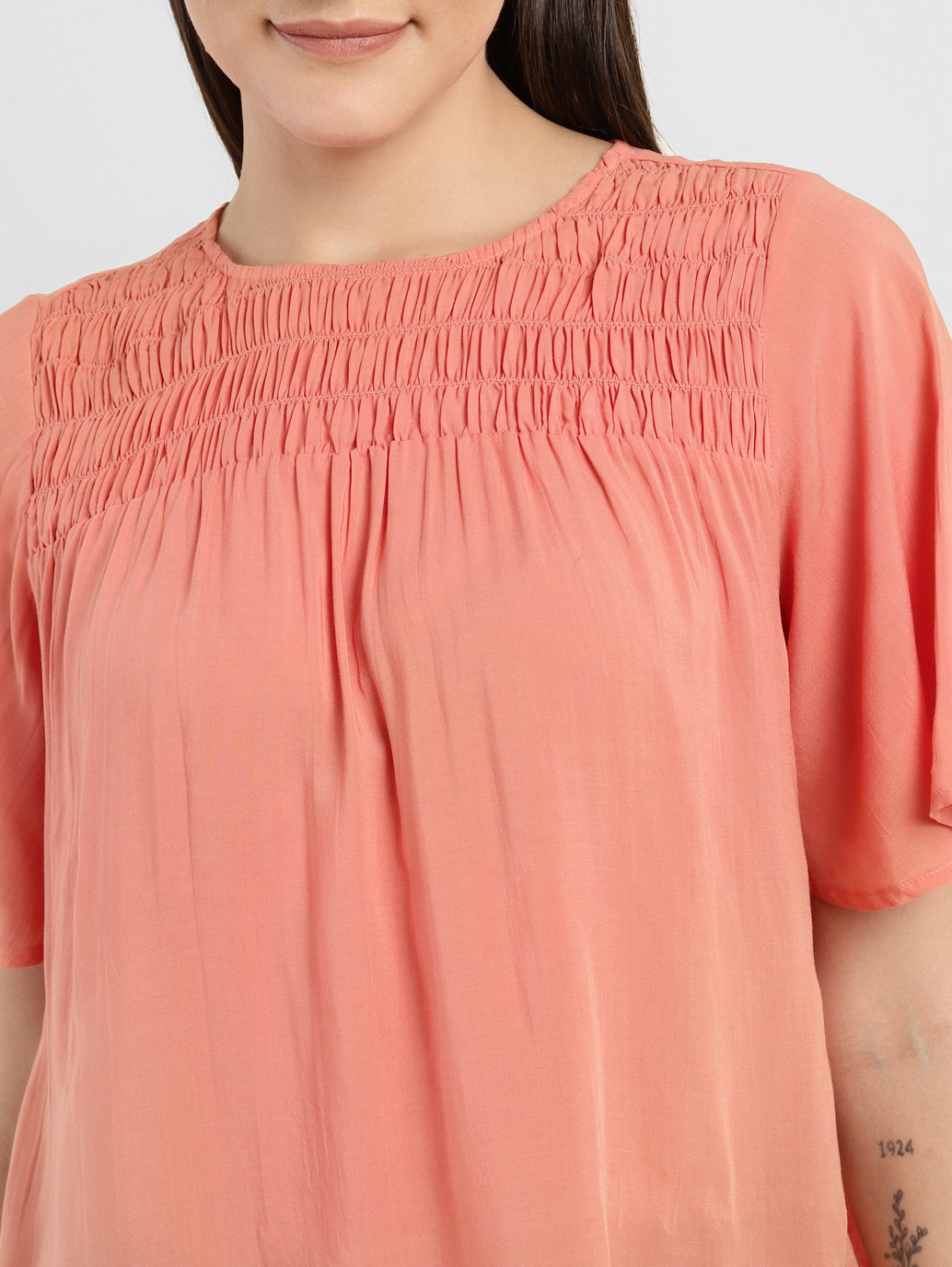 Women's Solid Round Neck Top