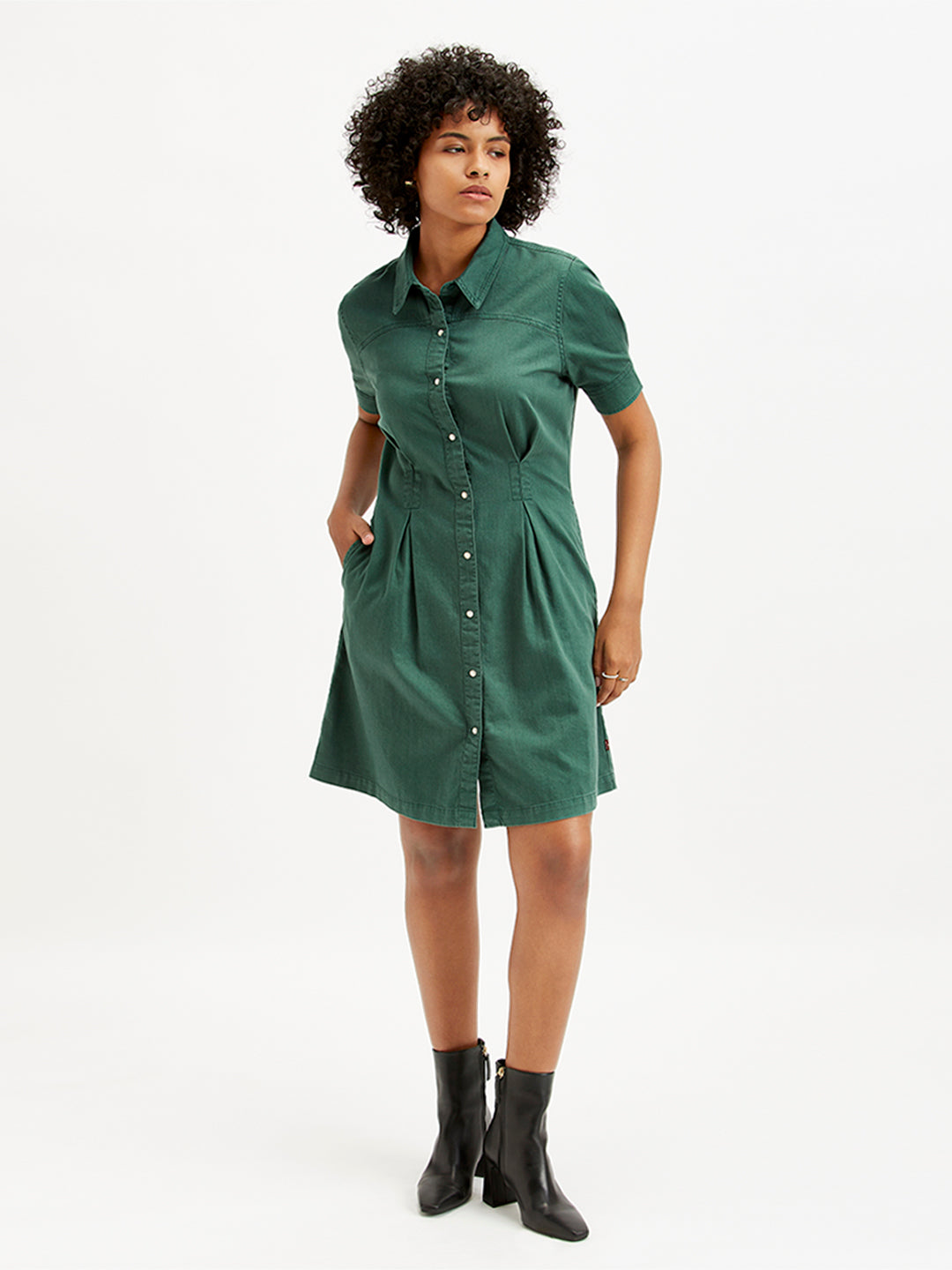 Women's Solid Green Spread Collar Shirt Dress