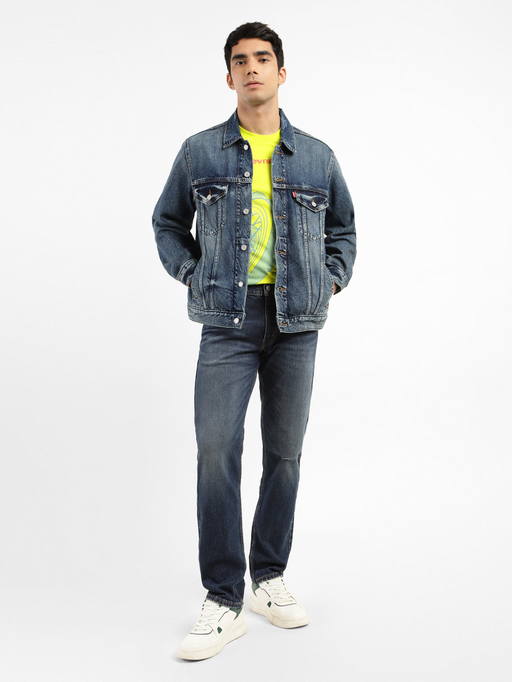 Men's Solid Spread Collar Denim Jacket