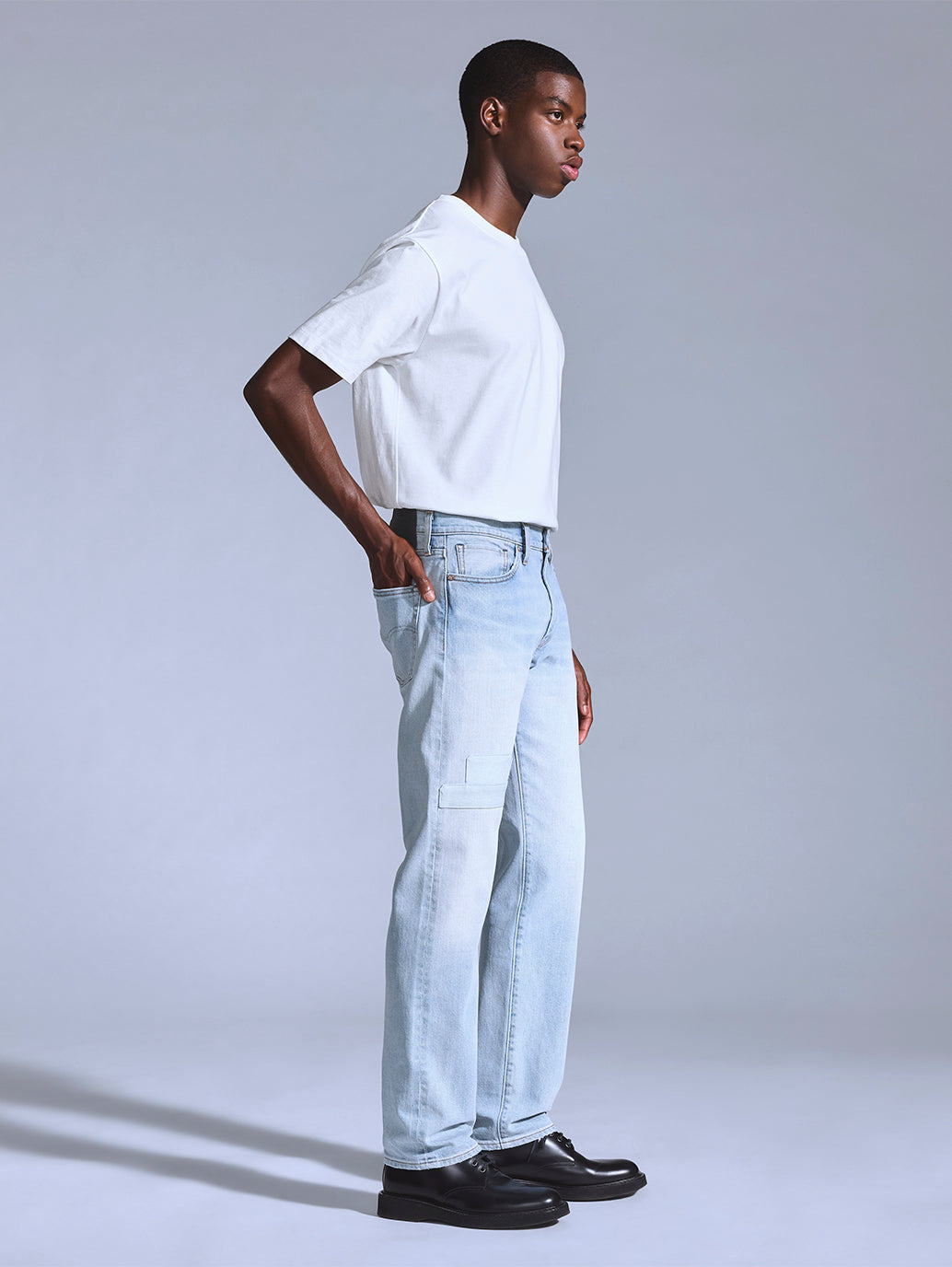 Men's 511 Light Blue Slim Fit Mid Rise Jeans - Side View