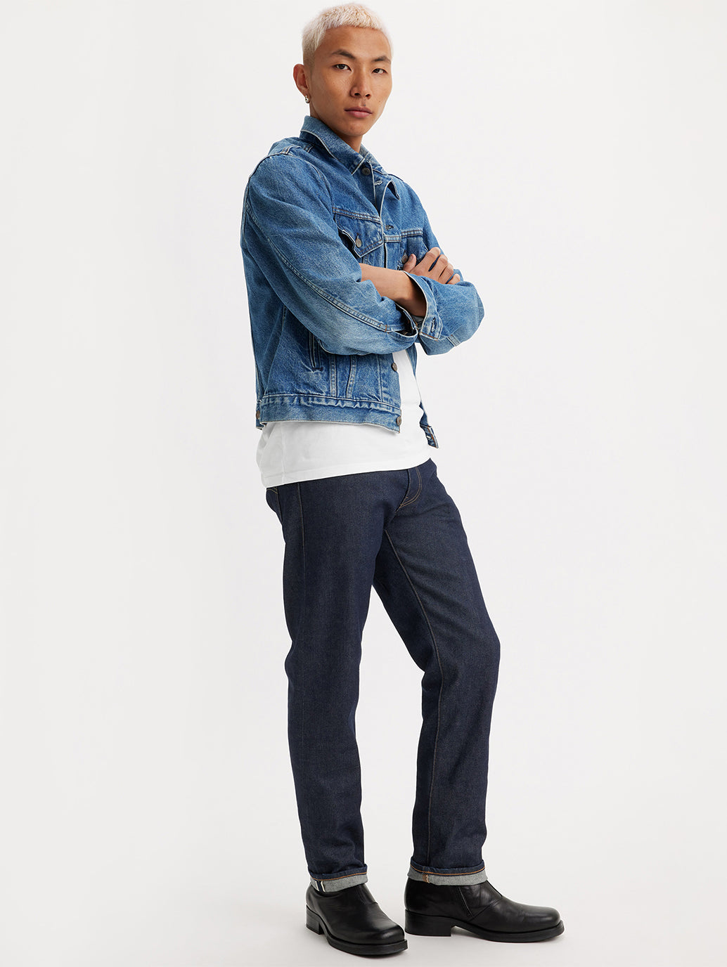 Men's 511 Blue Slim Fit Mid Rise Jeans - StyleShot View