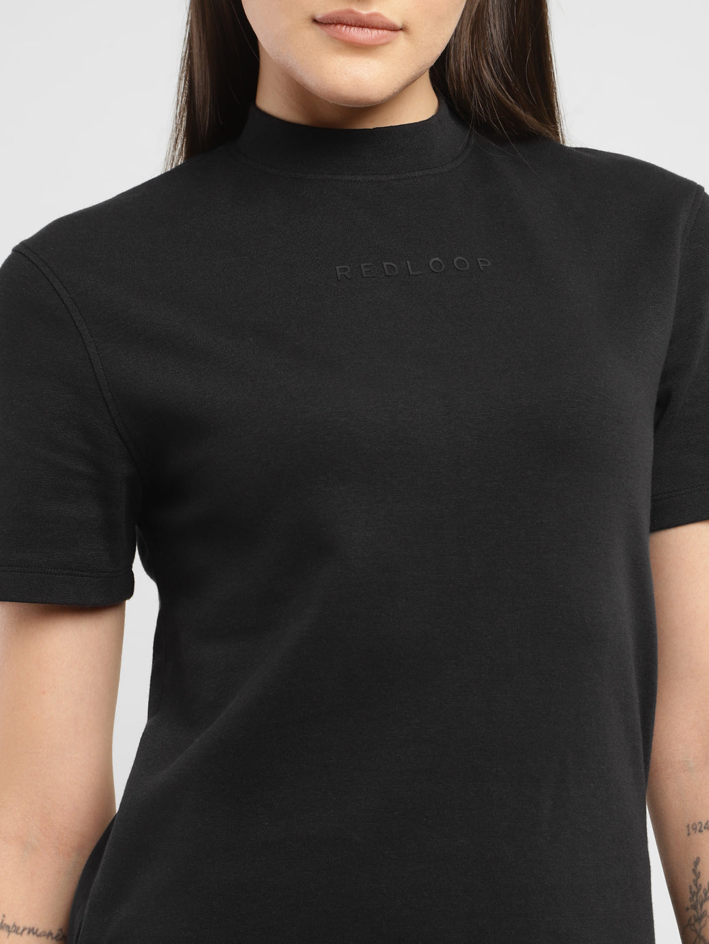 Women's Solid Mock Neck T-shirt