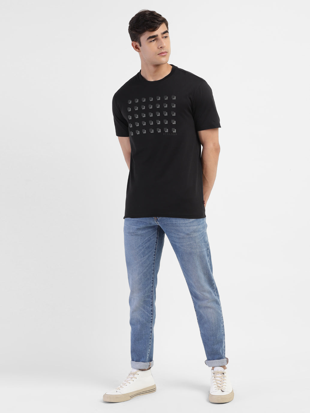 Men Slim Fit Graphics Print T-Shirt