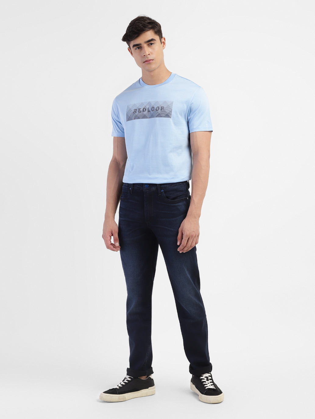 Men Slim Fit Graphics Print T-Shirt