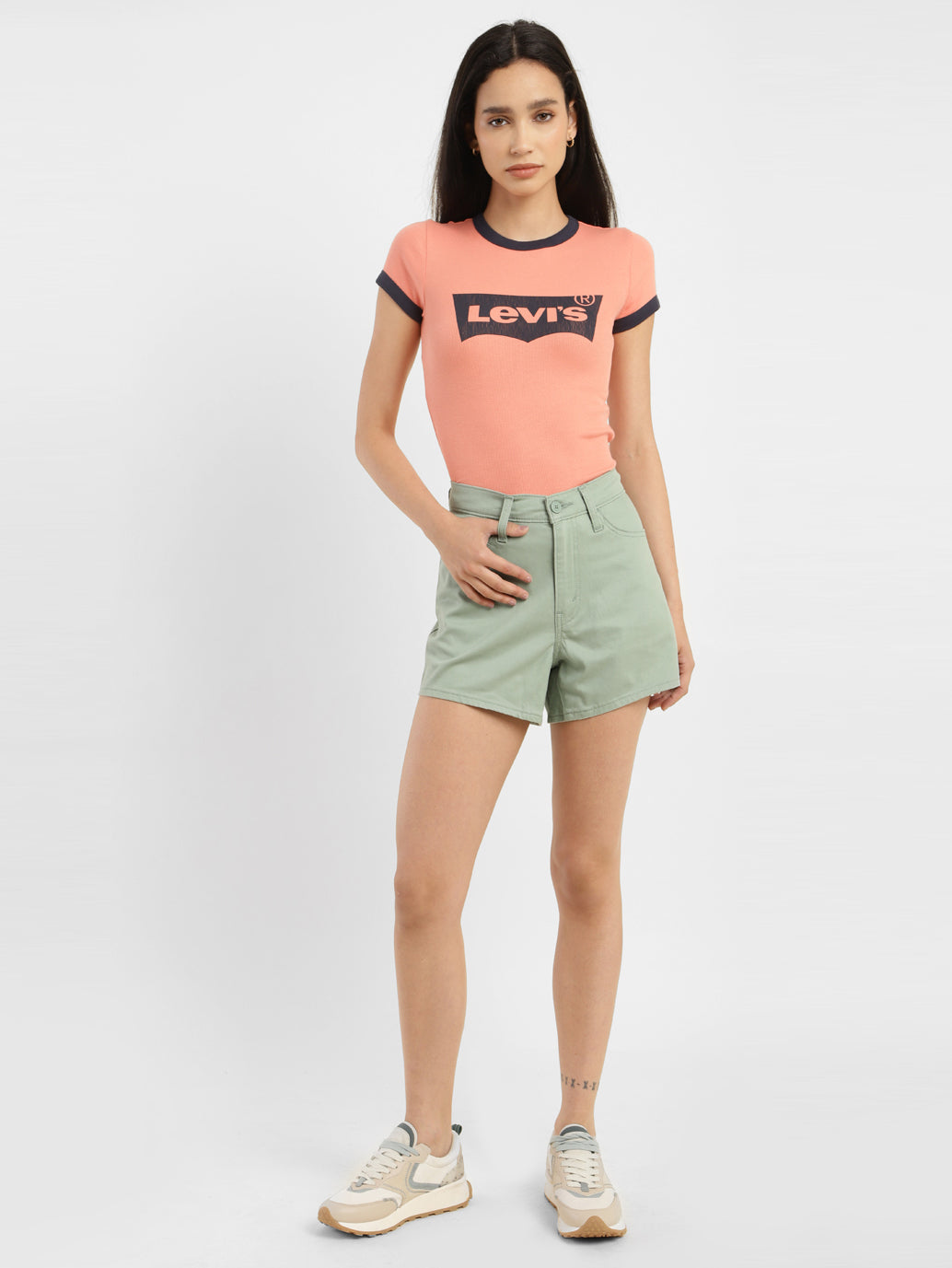 Women s High Rise Regular Fit Shorts Levis India Store