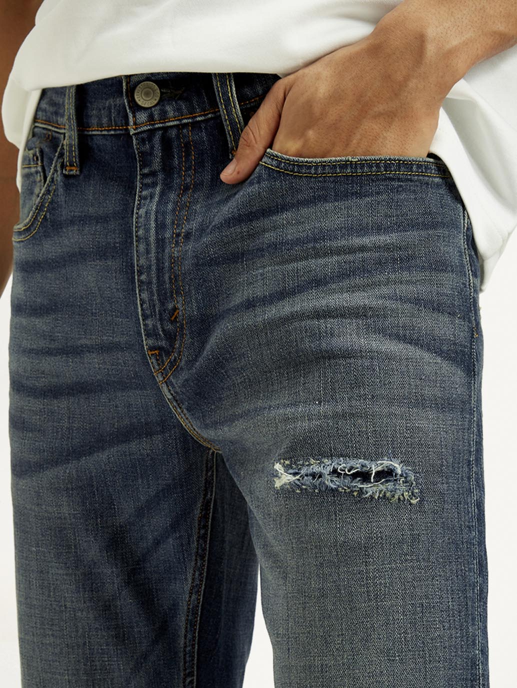 Men's Tinted 527 Dark Indigo Bootcut Fit Mid Rise Jeans - Detail View