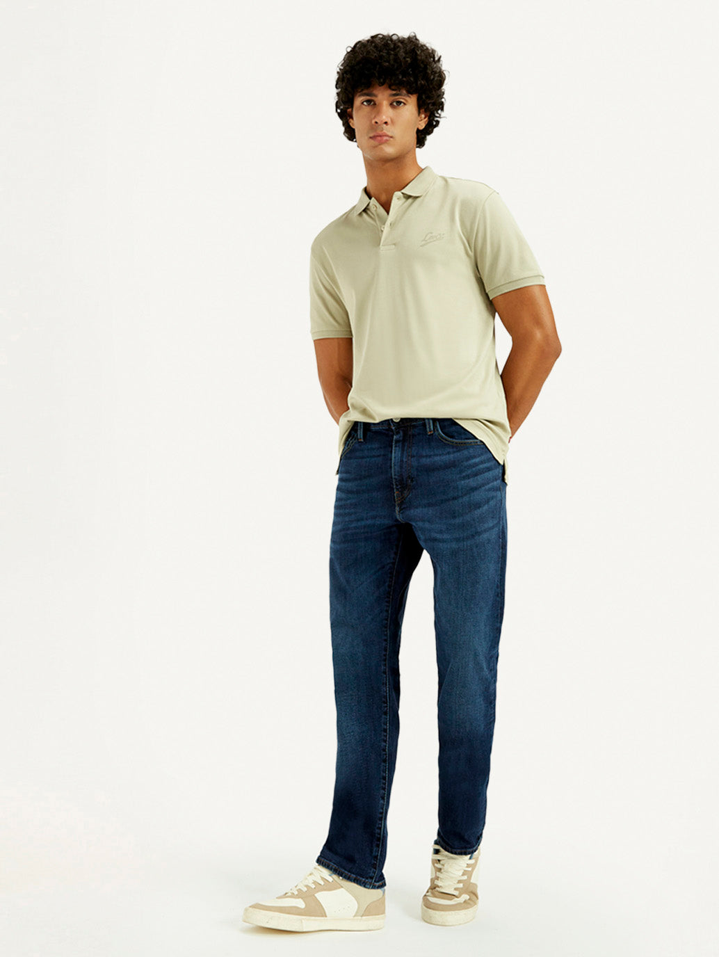 Men's 541 Med Indigo Athletic Tapered Fit Mid Rise Selvedge Jeans - Elevated View