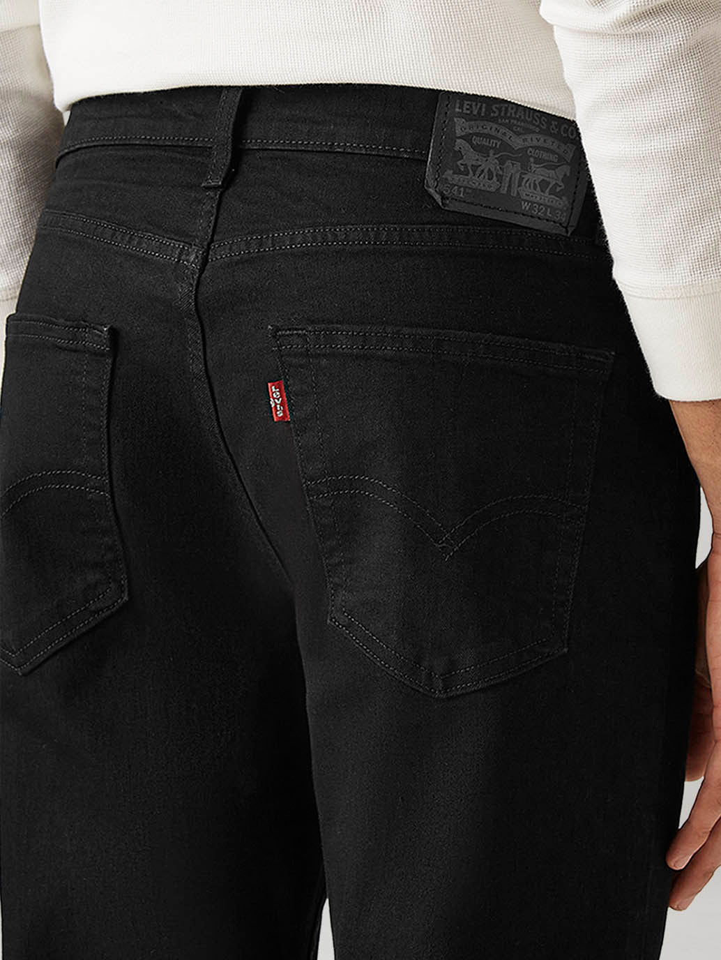 Men's 541 Black Athletic Tapered Fit Mid Rise Jeans - Detail View