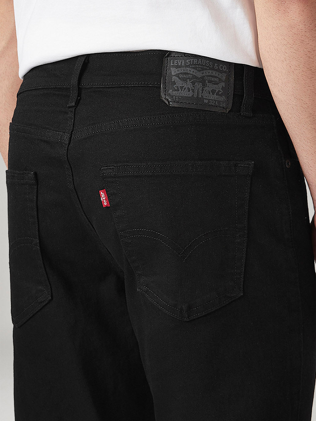 Mens 541 Mid Rise Athletic Tapered Fit Cotton Stretch Blend Jeans - 6d1f2a11-3175-4954-aa81-e53c87f4af93 View