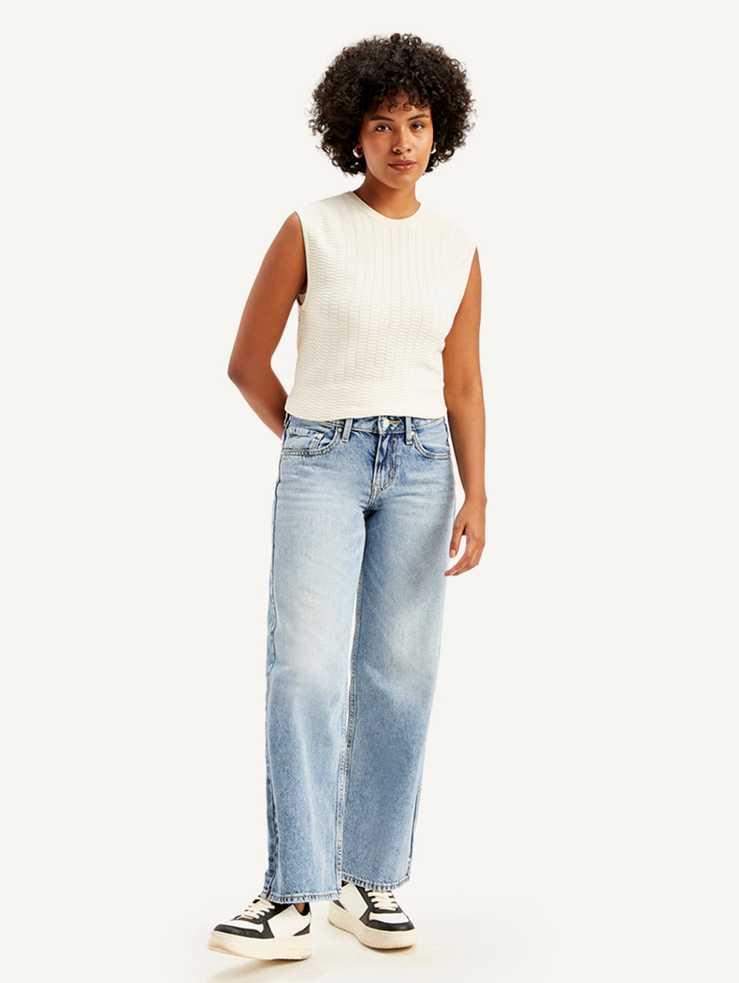 Women's Low Rise Loose Fit Light Blue Jeans