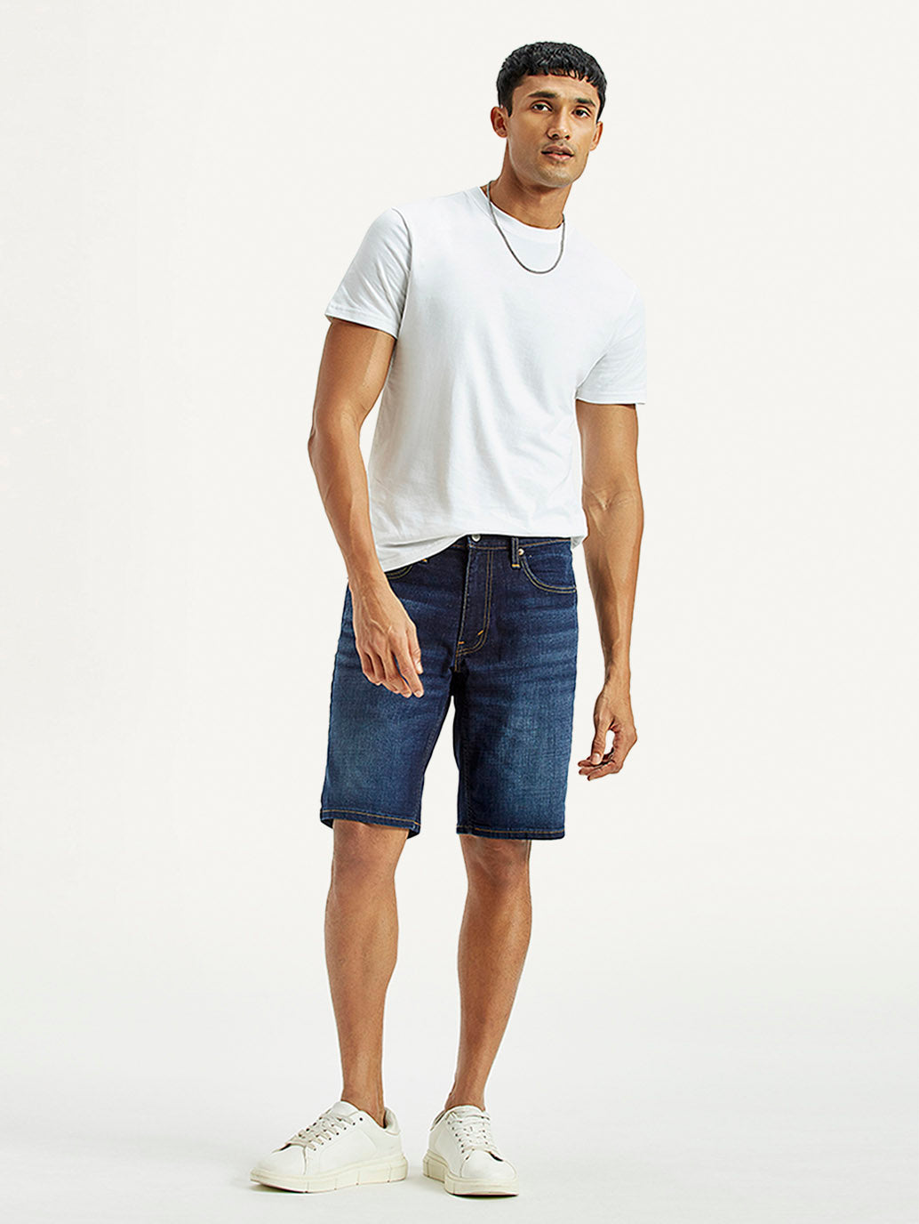 Men's 541 Mid Indigo Athletic Tapered Fit Mid Rise Shorts - Styleshot View