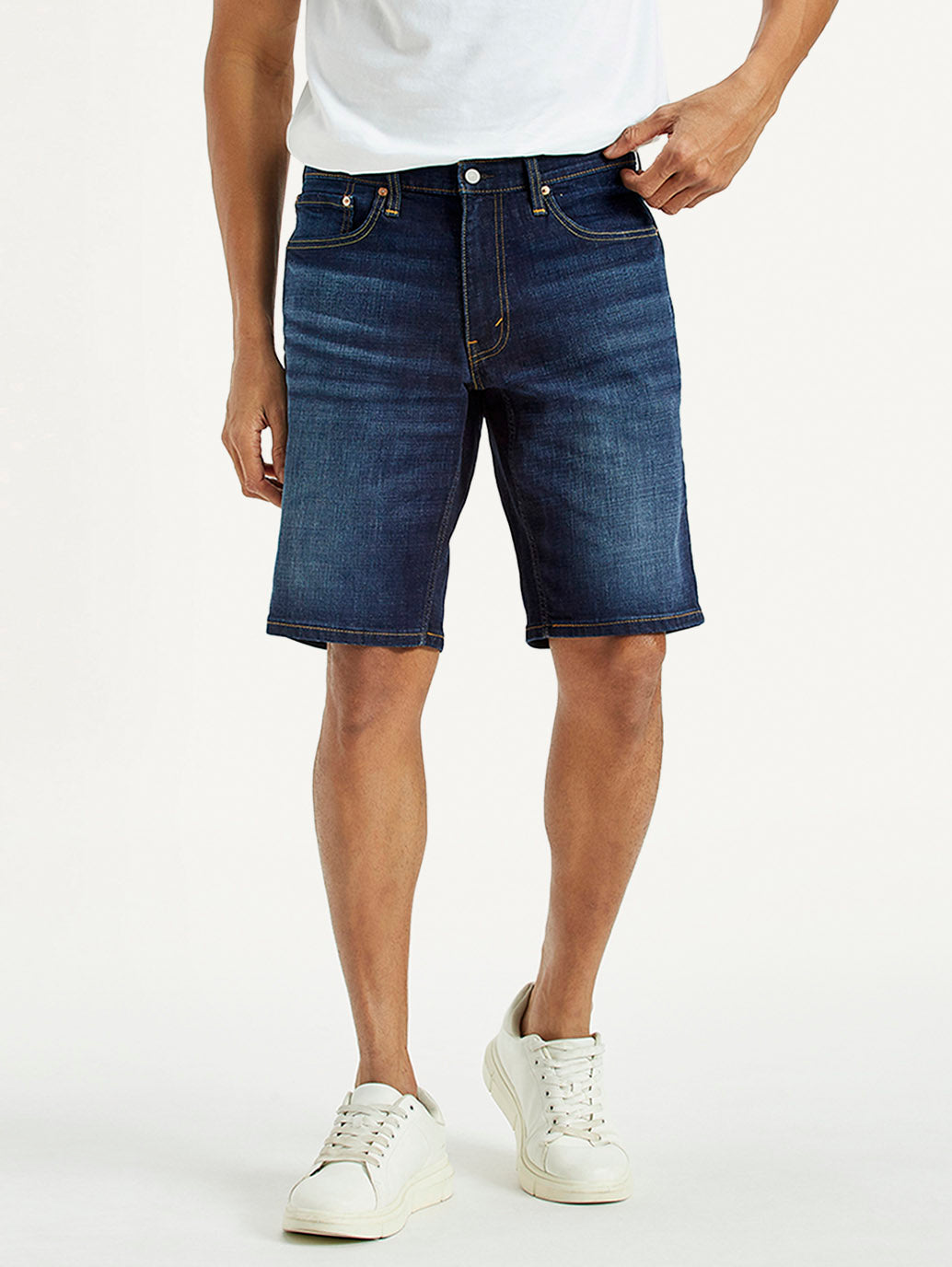 Men's 541 Mid Indigo Athletic Tapered Fit Mid Rise Shorts - Front View