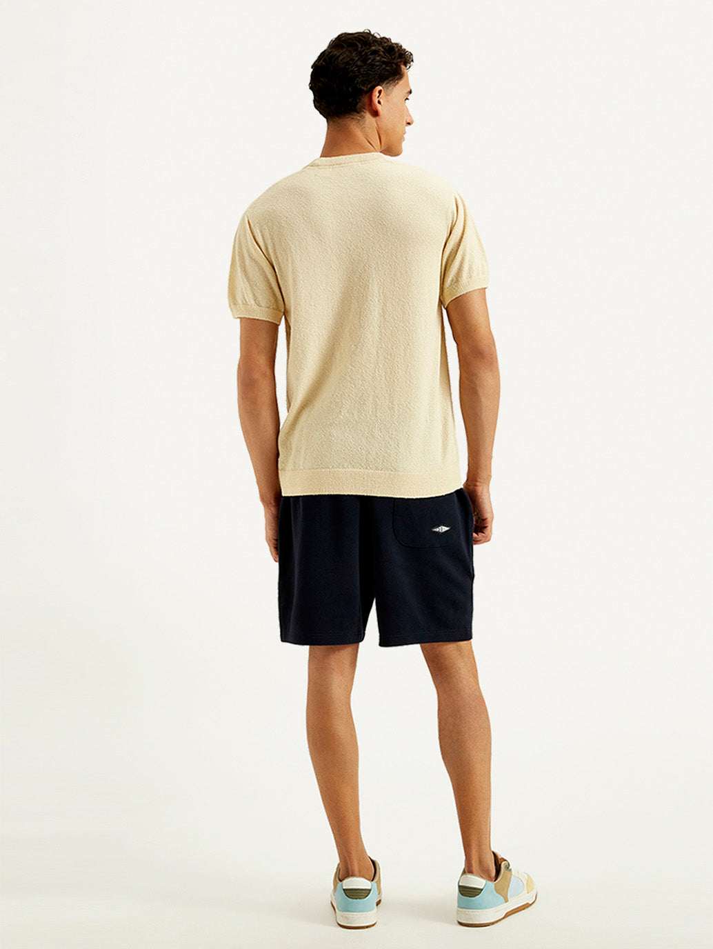 Men's Solid Slim Fit T-Shirt - Back View