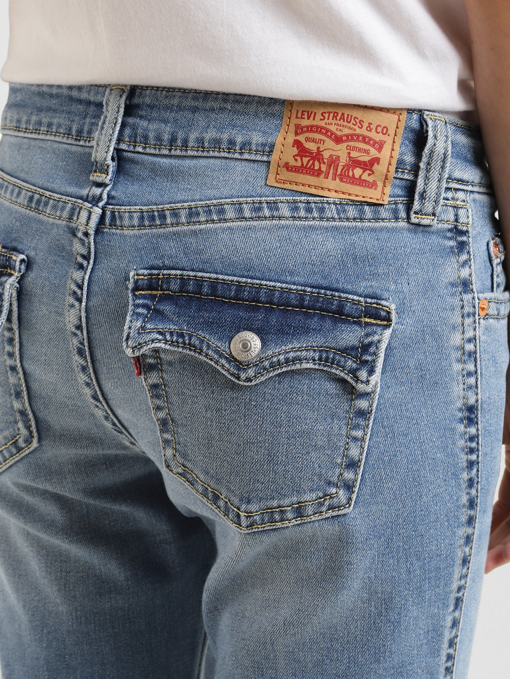 Women's High Rise Bootcut Jeans