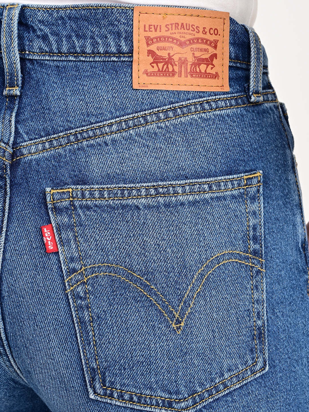 Women's Blue Mile High Wide Leg Fit High Rise Ribcage Jeans - A70420037 View