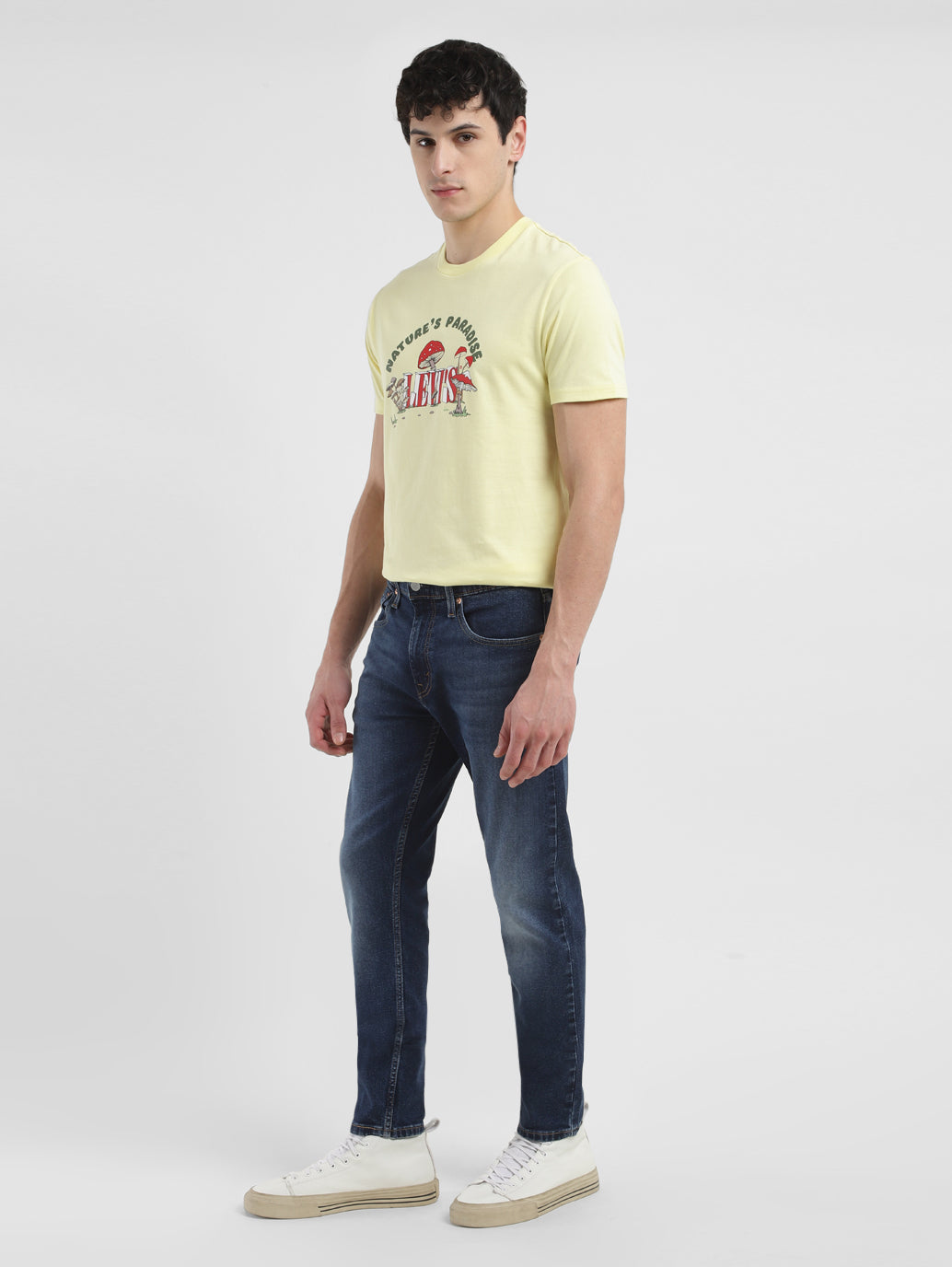 Men's 512 Navy Blue Slim Tapered Fit Mid Rise Jeans