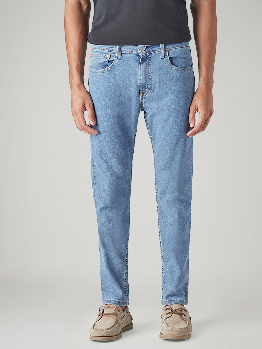 Men's 512 Light Blue Slim Tapered Fit Mid Rise Jeans - Front View
