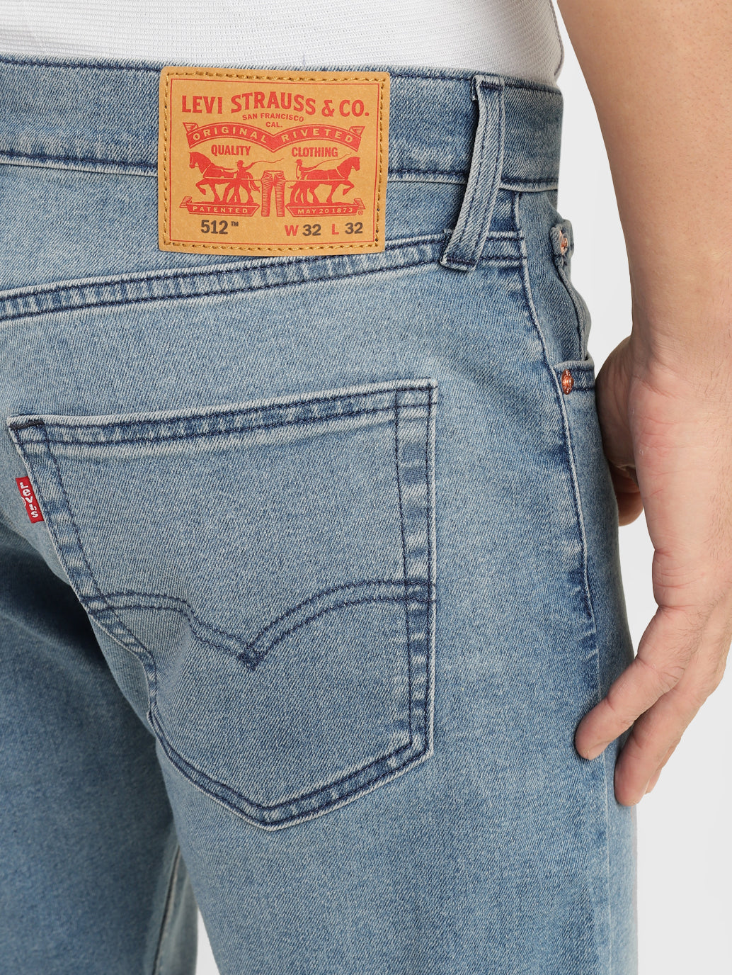 Men's 512 Blue Slim Tapered Fit Mid Rise Jeans - 6ecd6f5e-fdda-470f-8756-d95cc7f68be8 View