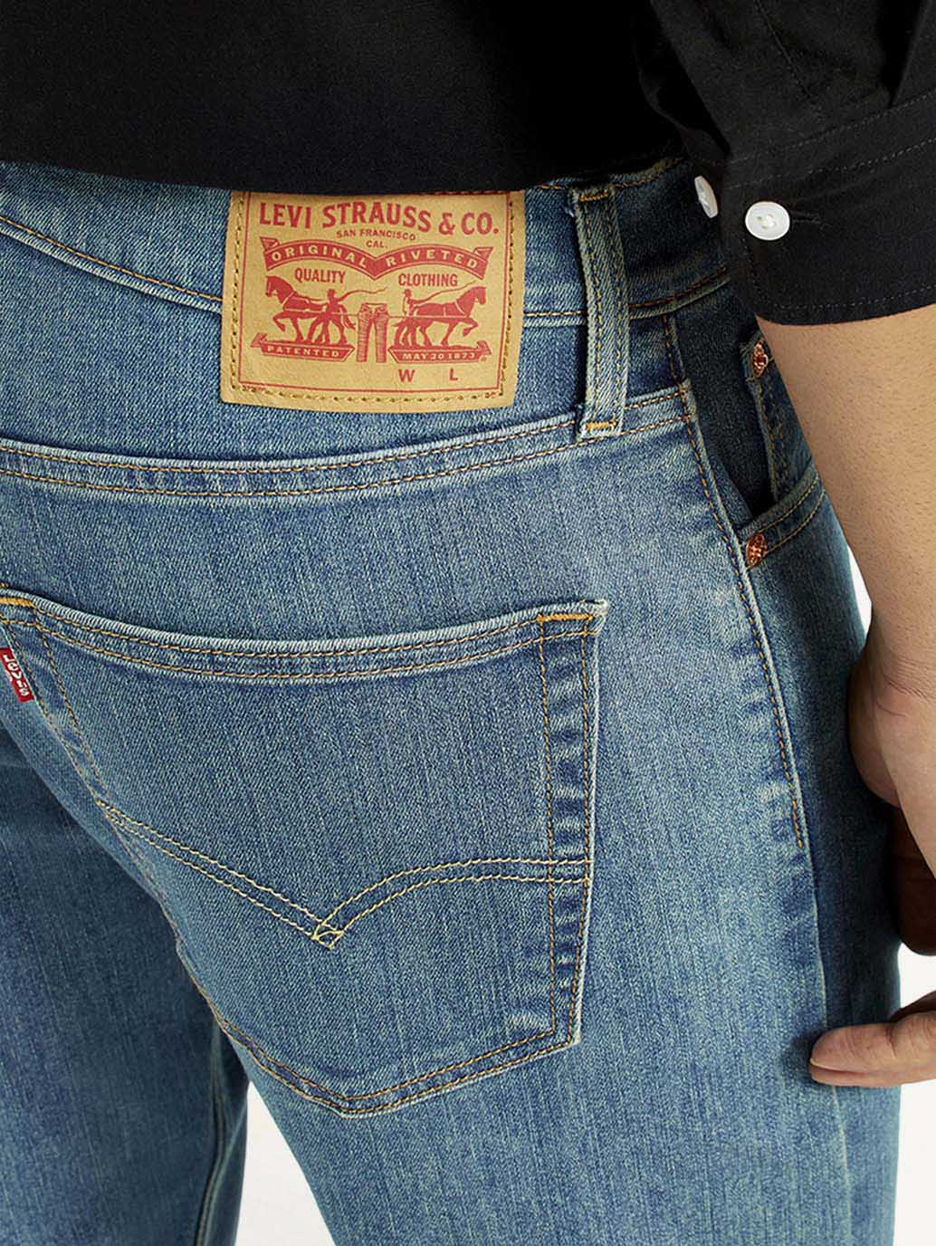 Men's 512 Blue Slim Tapered Fit Mid Rise Jeans - Detail View