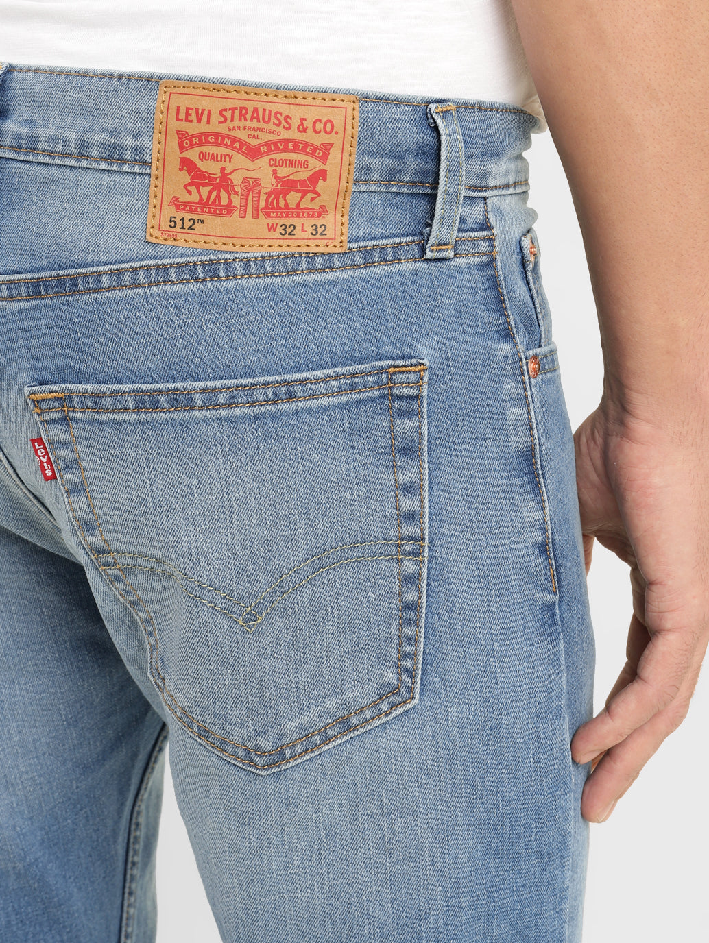 Men's 512 Blue Slim Tapered Fit Mid Rise Jeans - c7bc79d6-2433-486d-80ea-8097d8edafe2 View
