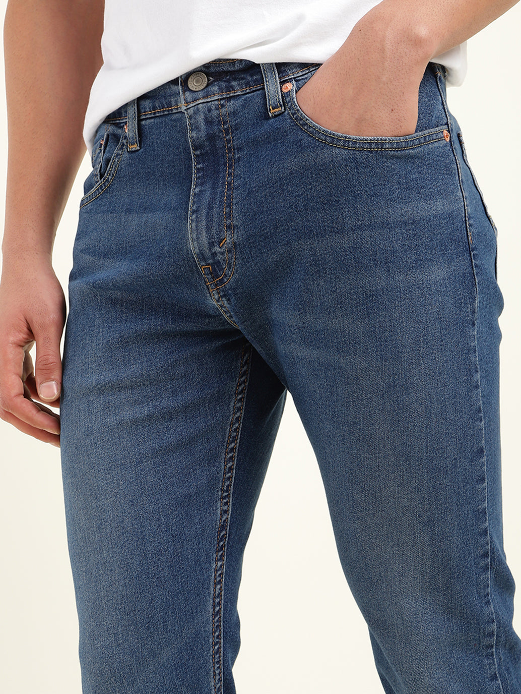 Men's 512 Blue Slim Tapered Fit Mid Rise Jeans - Detail View