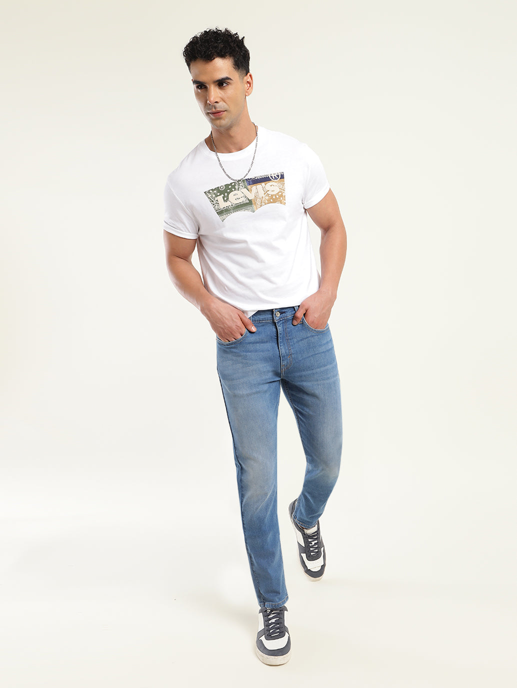 Men's 512 Blue Slim Tapered Fit Mid Rise Jeans - shot View