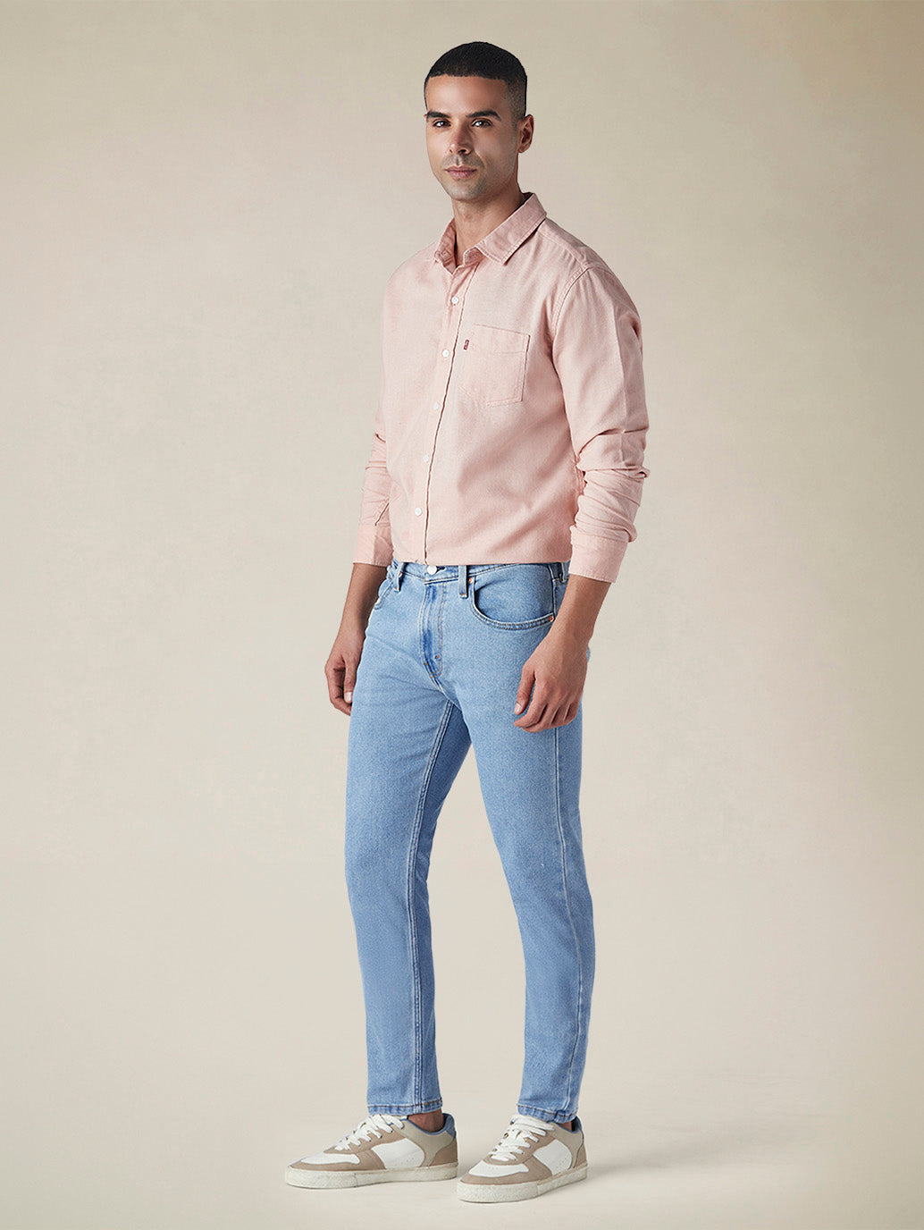 Men's 512 Light Blue Slim Tapered Fit Mid Rise Jeans - f23fc0d0-8b87-4b11-b105-52b3170cd3db View