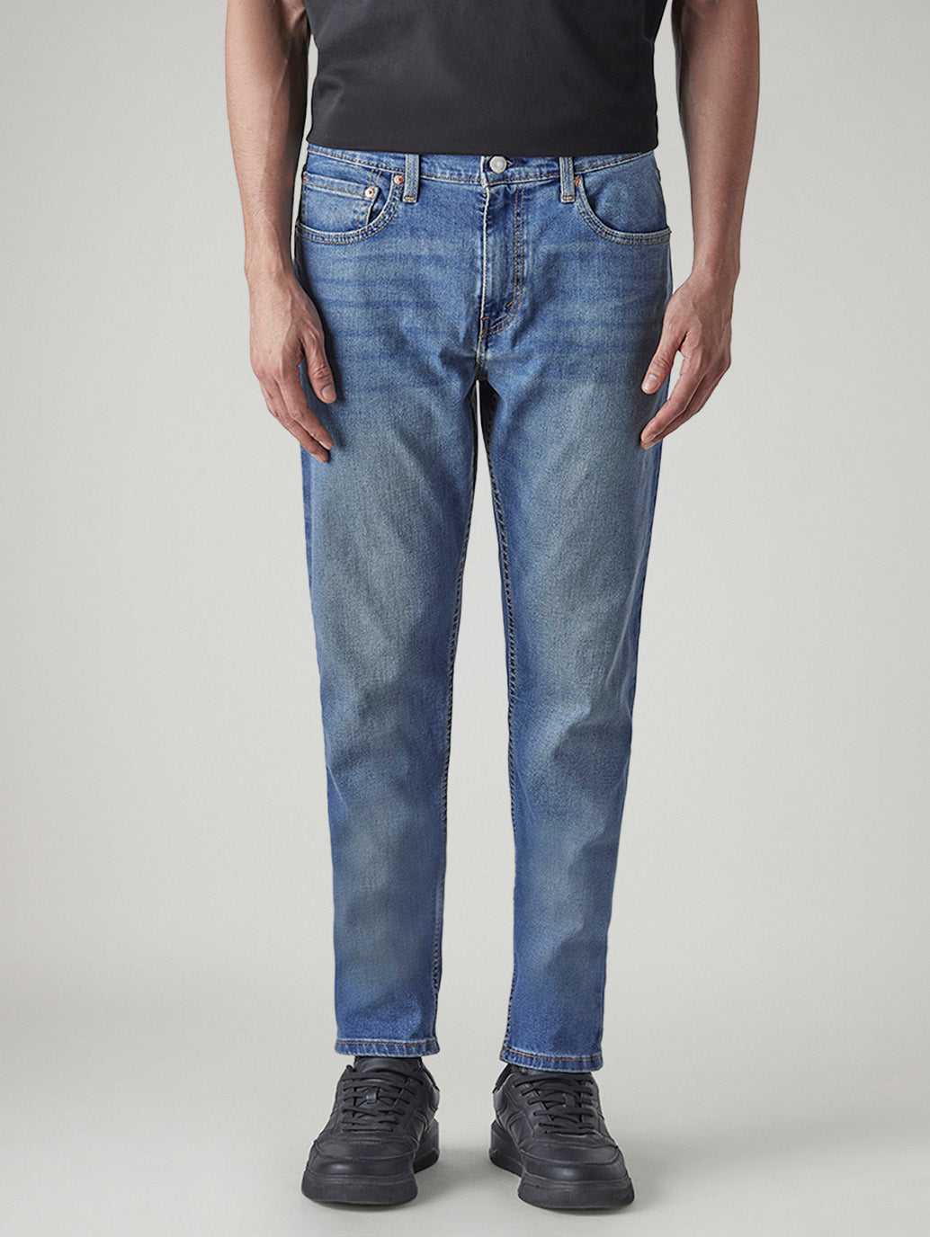 Men's 512 Blue Slim Tapered Fit Mid Rise Jeans - Front View