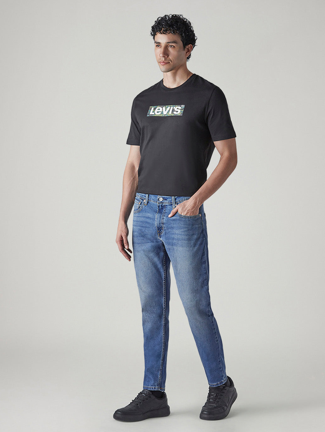 Men's 512 Blue Slim Tapered Fit Mid Rise Jeans - Side View