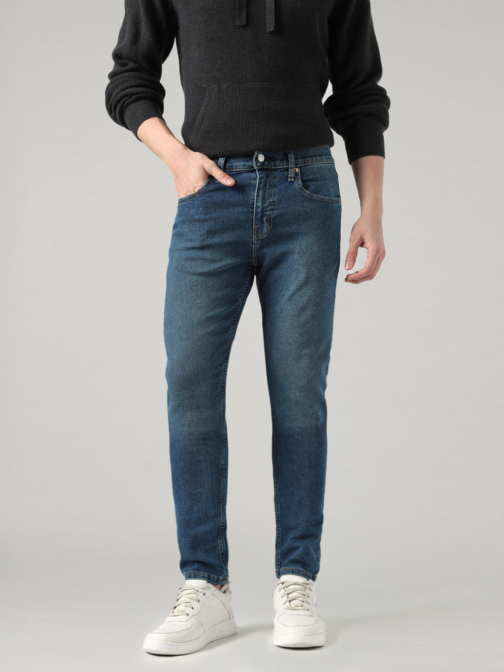 Men's 512 Blue Slim Tapered Fit Mid Rise Jeans - Front View