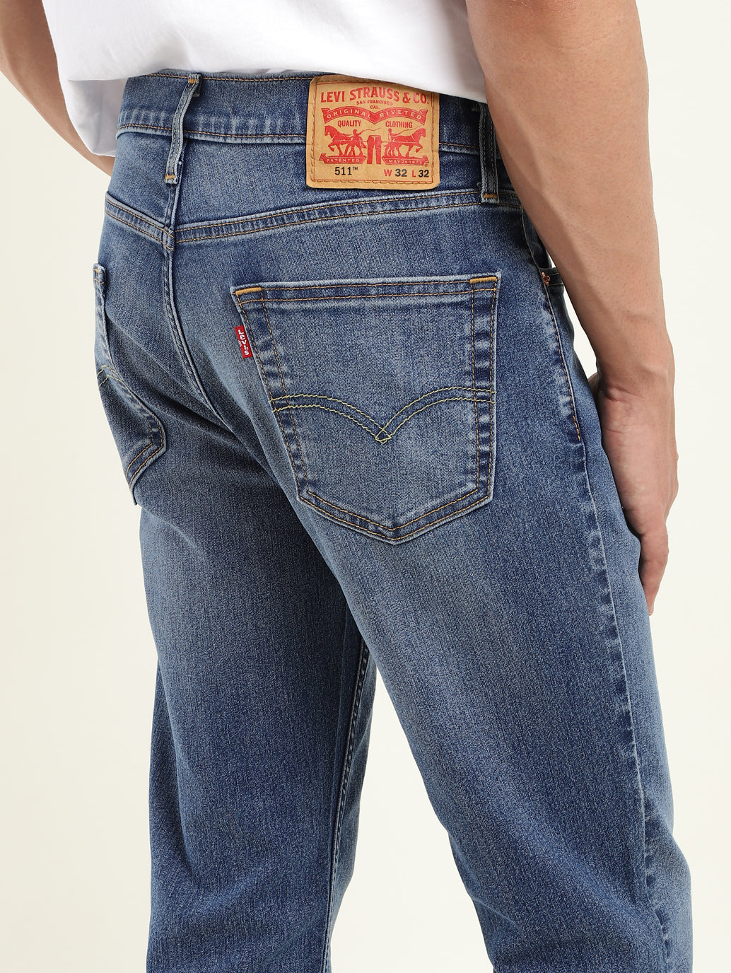 Men's 511 Blue Slim Fit Mid Rise Jeans - BackDetails View