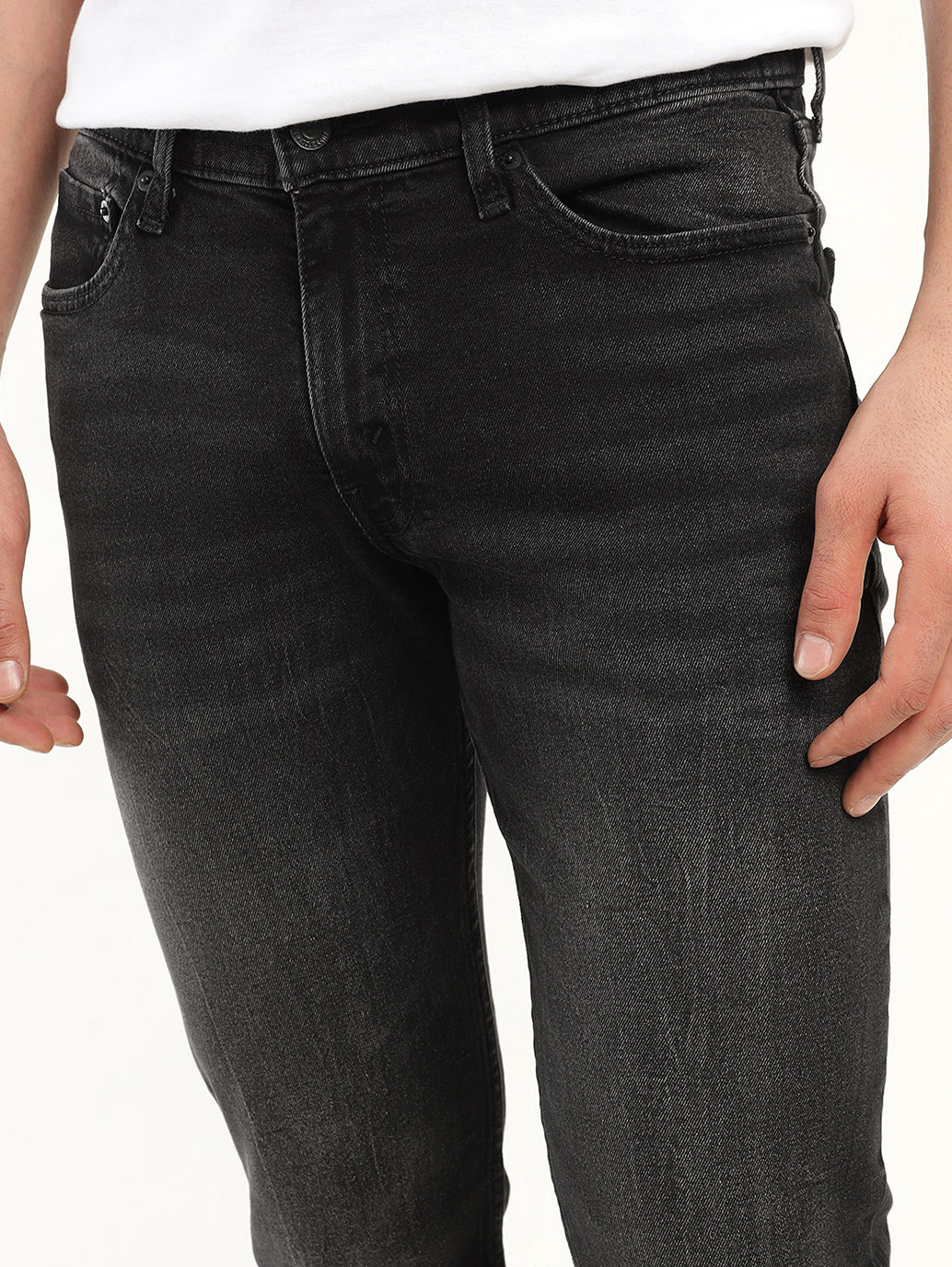 Men's 511 Black Slim Fit Mid Rise Jeans - Detail View