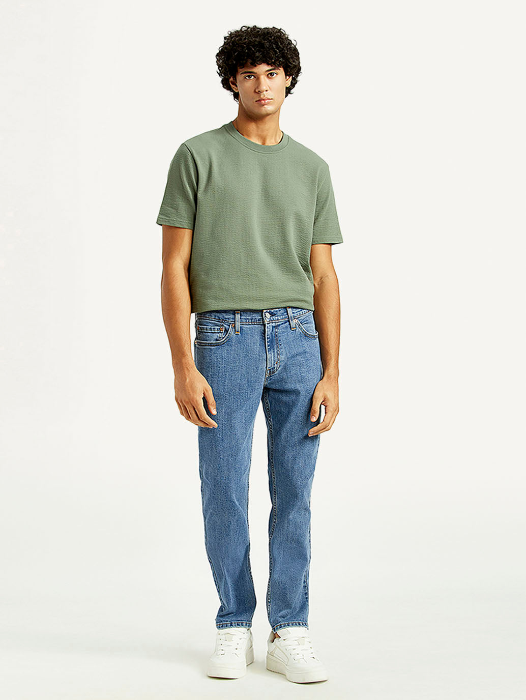 Men's 511 Med Indigo Slim Fit Mid Rise Jeans - Front View