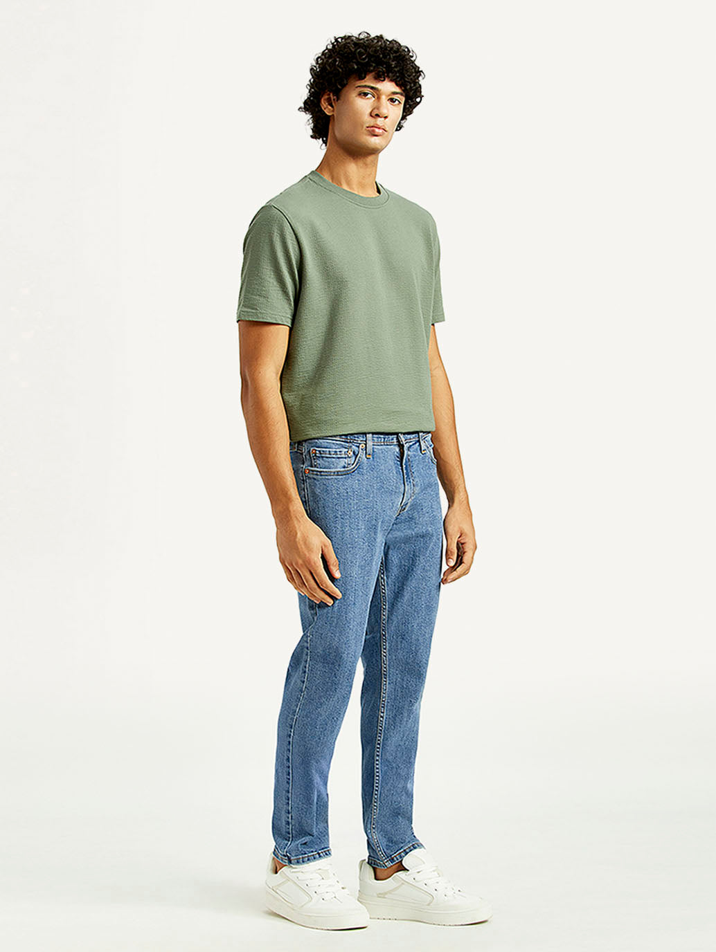 Men's 511 Med Indigo Slim Fit Mid Rise Jeans - Side View