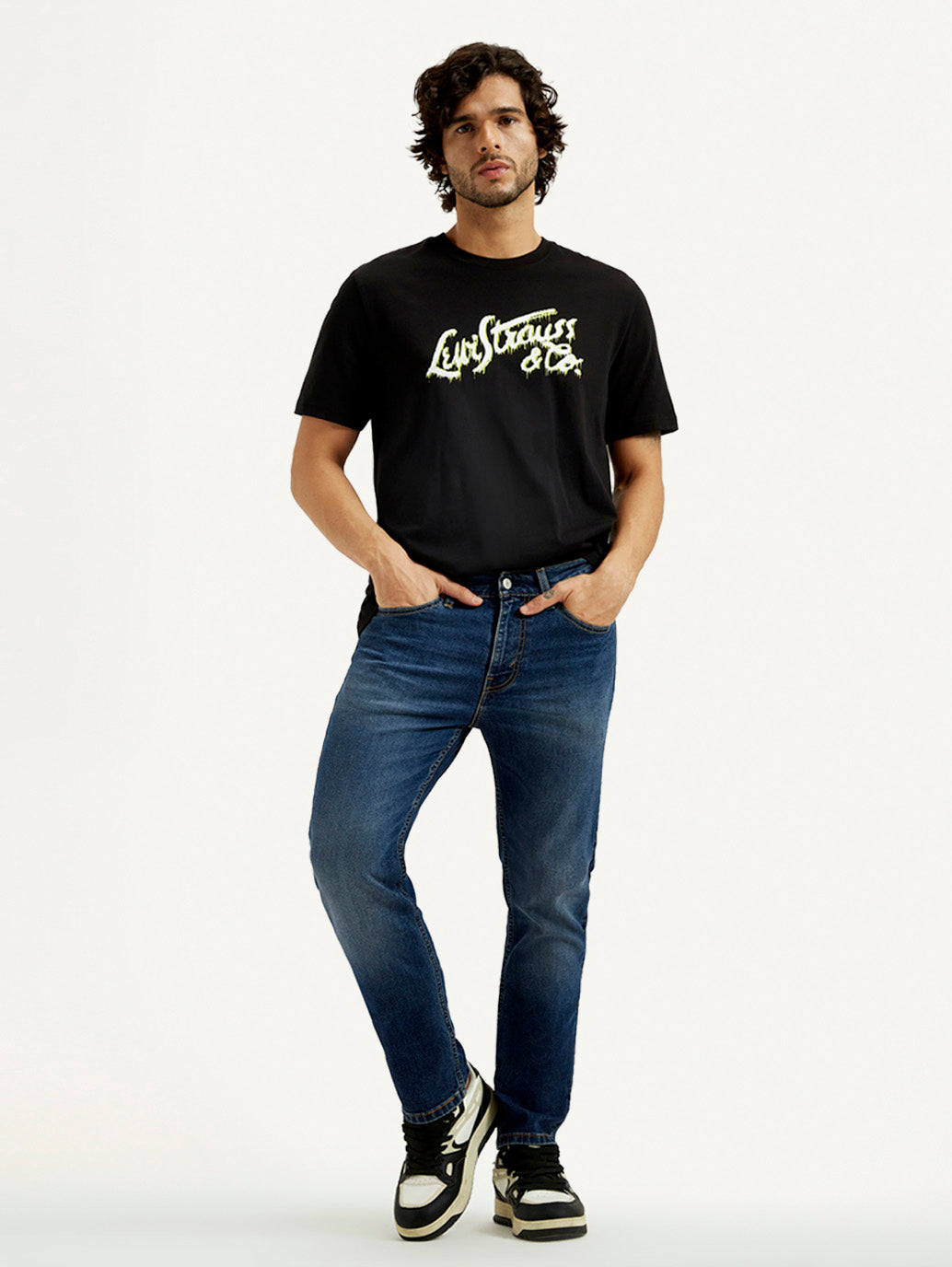 Men's 511 Dark Indigo Slim Fit Mid Rise Jeans - Styleshot View