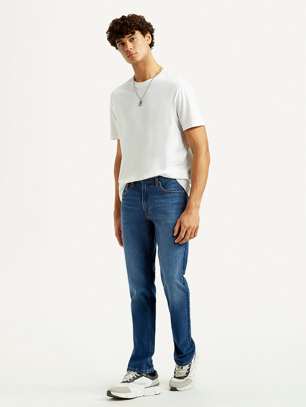 Men's 511 Med Indigo Slim Fit Mid Rise Jeans - Styleshot View