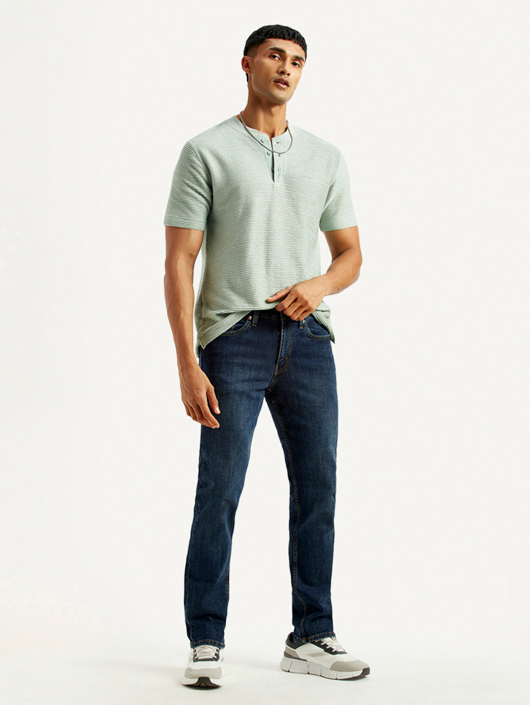 Men's 511 Dark Indigo Slim Fit Mid Rise Jeans - Styleshot View