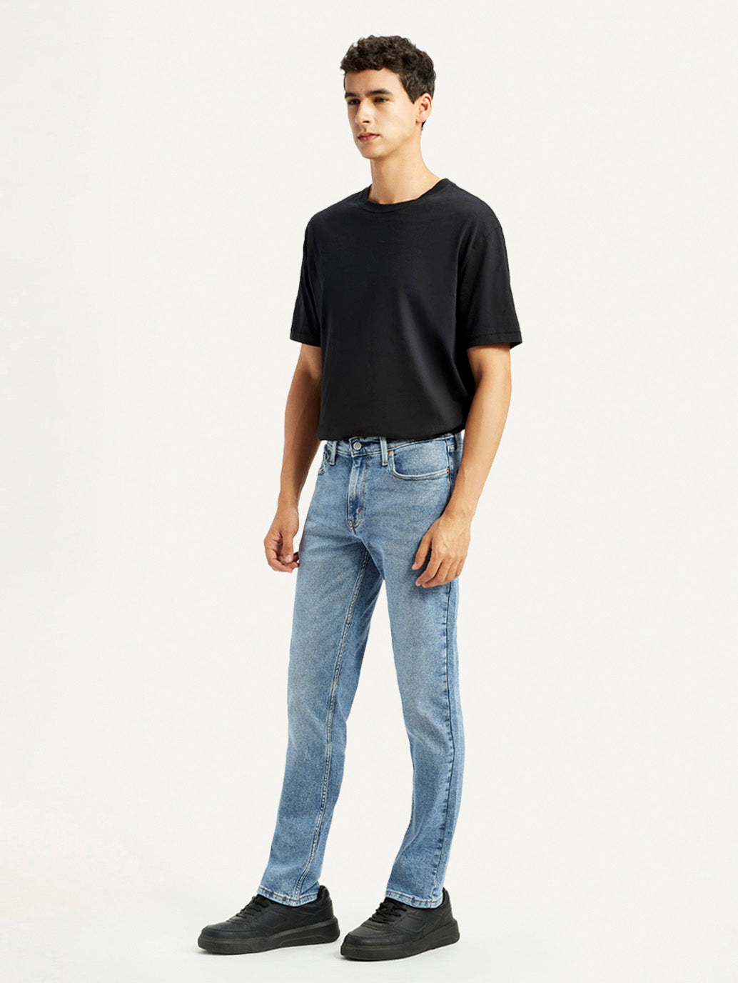 Men's 511 Light Indigo Slim Fit Mid Rise Jeans - Side View