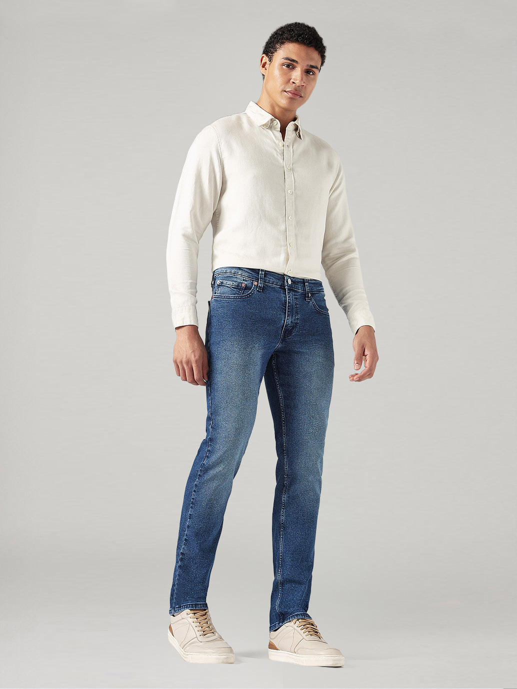 Men's 511 Dark Blue Slim Fit Mid Rise Jeans - Styleshot View