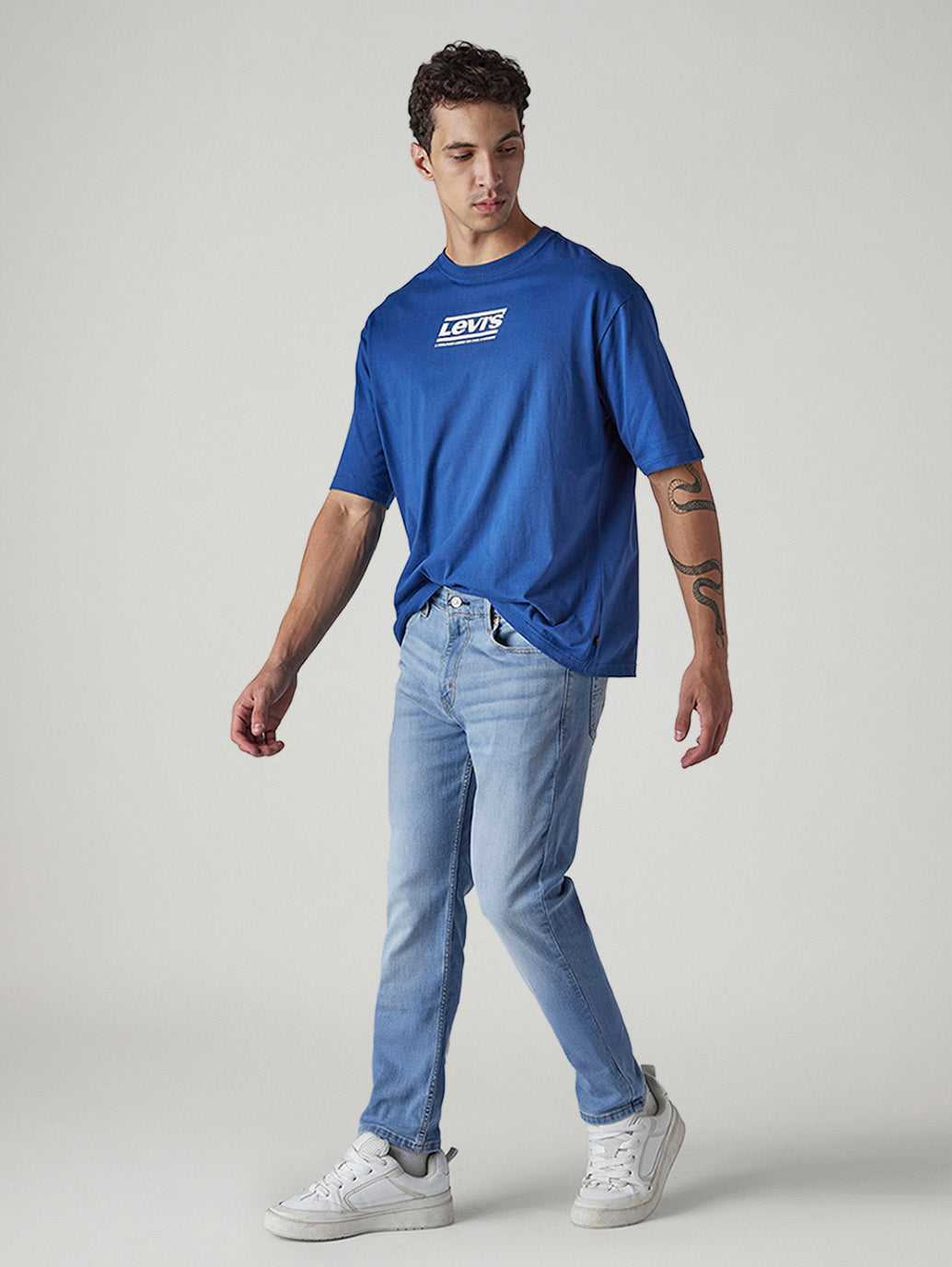 Men's 511 Light Blue Slim Fit Mid Rise Jeans