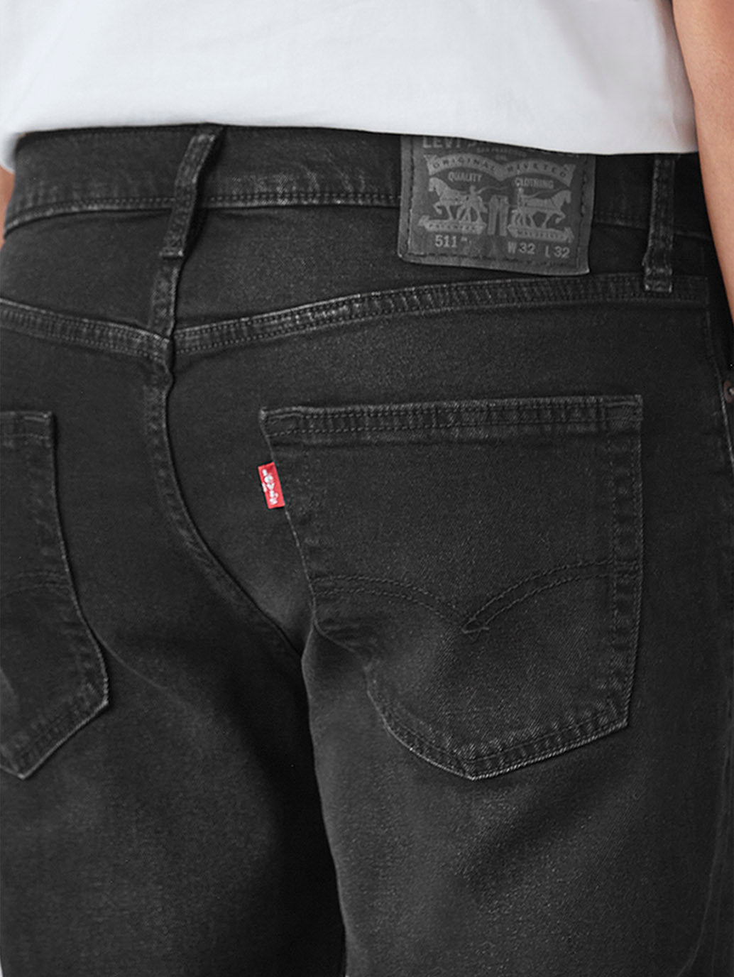 Men's 511 Black Slim Fit Mid Rise Jeans - Detail View