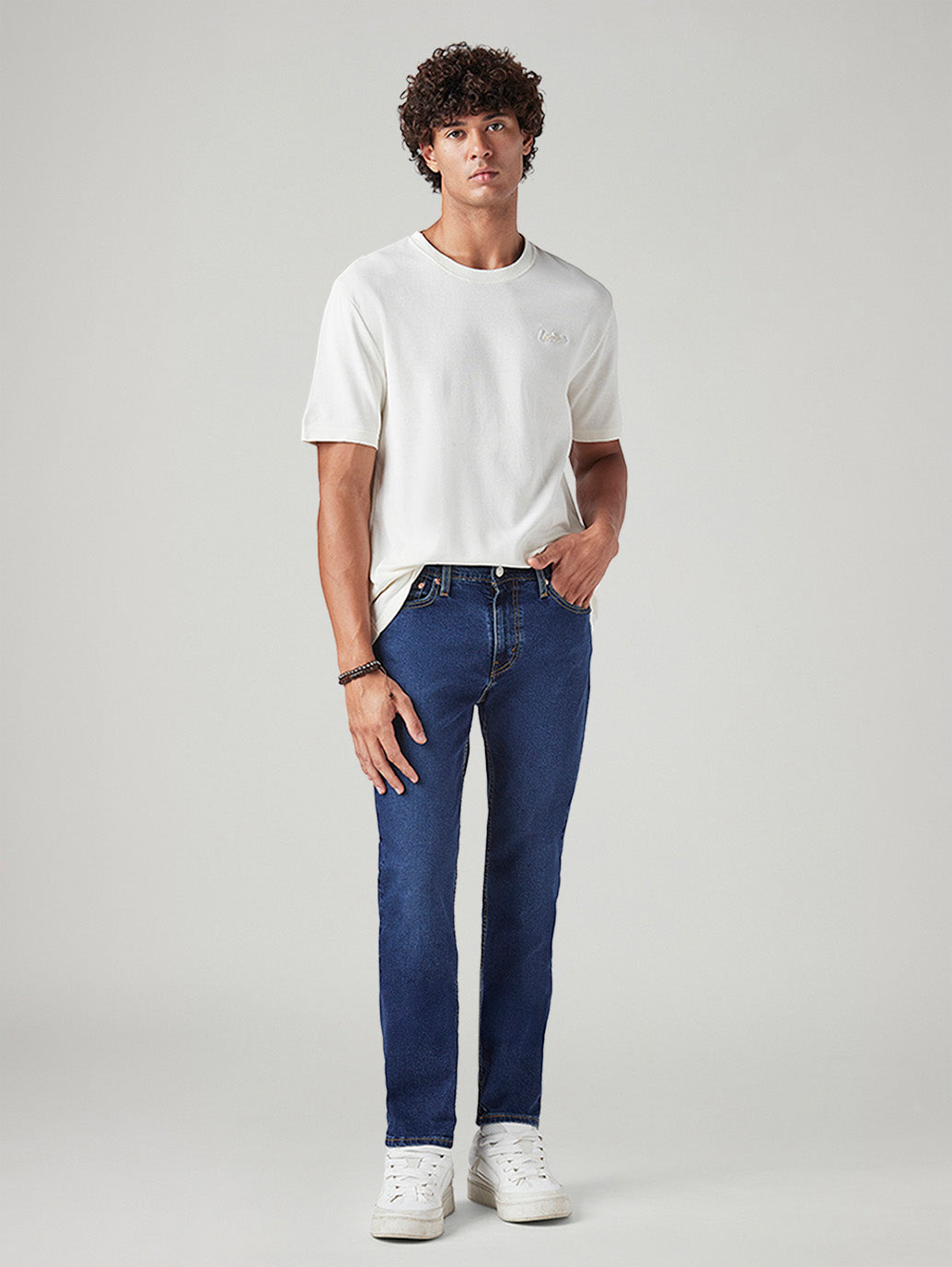 Men's 511 Blue Slim Fit Mid Rise Jeans - Styleshot View