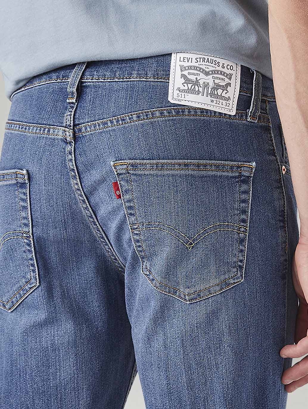 Men's 511 Med Indigo Slim Fit Mid Rise Jeans - Detail View