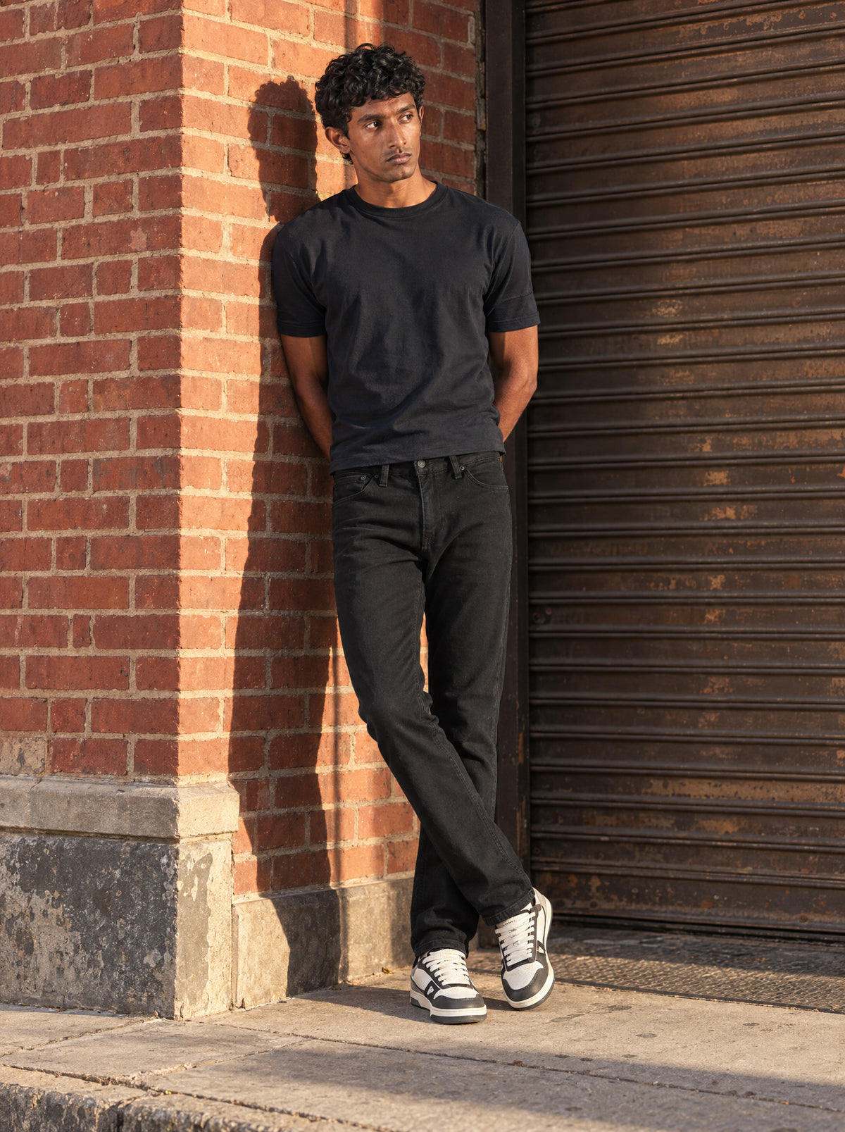 Mens 511 Mid Rise Slim Fit Cotton Stretch Blend Jeans