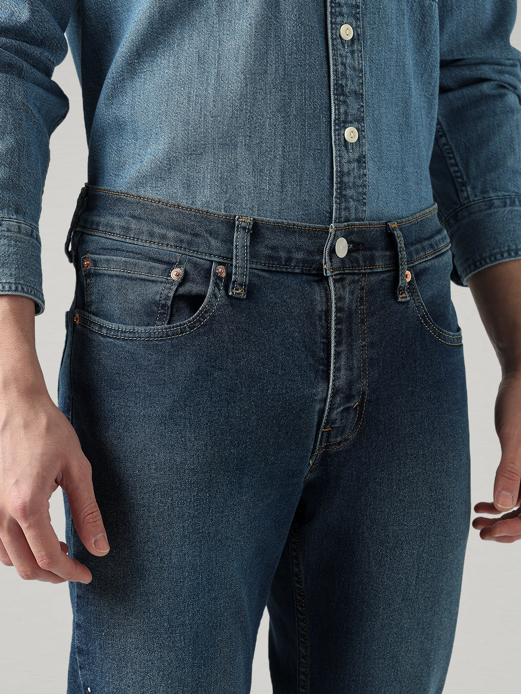 Men's 511 Dark Blue Slim Fit Mid Rise Jeans - Detail View