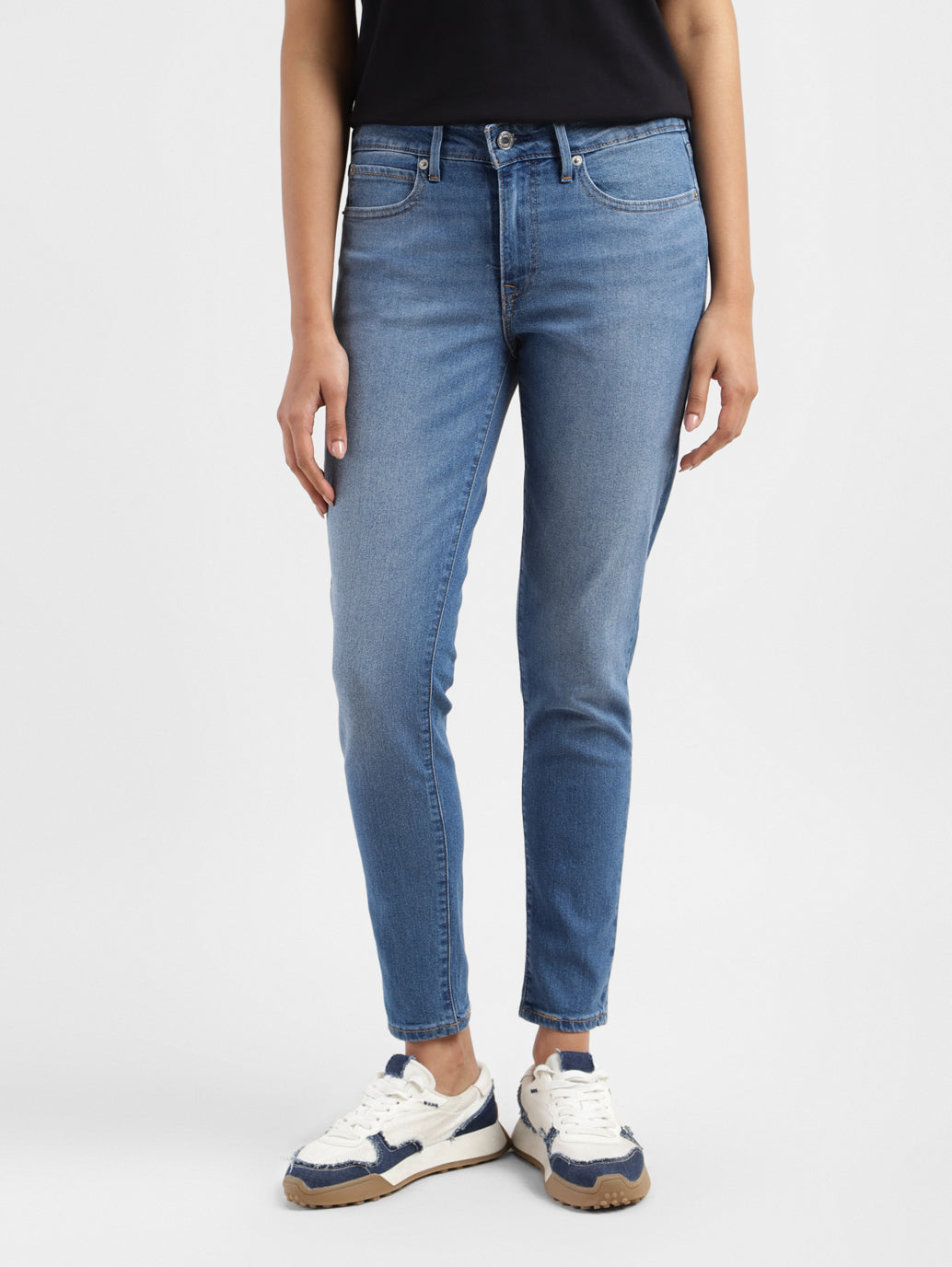 Women's 711 Blue Skinny Fit Mid Rise Jeans