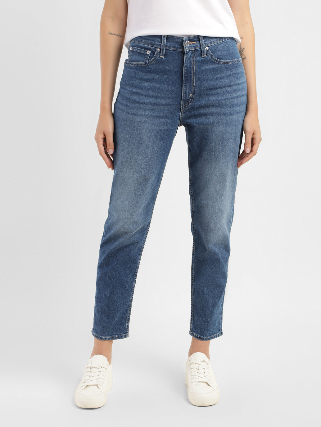 Women's Straight Fit Jeans